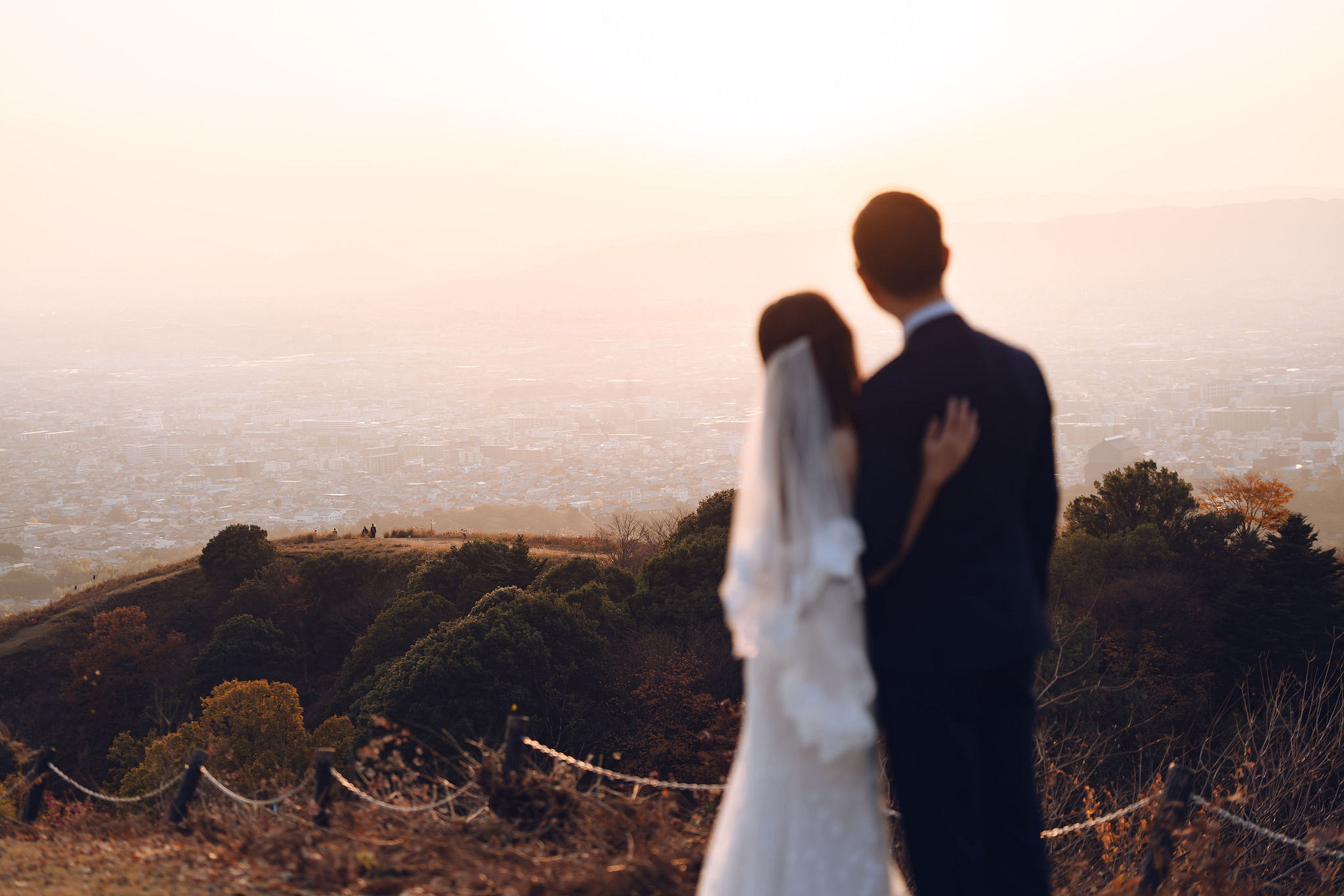 Kyoto Pre-Wedding Photoshoot | Kamo River, Nara Deer Park & Mt. Wakakusa at Mt. Wakakusa pre-wedding photo