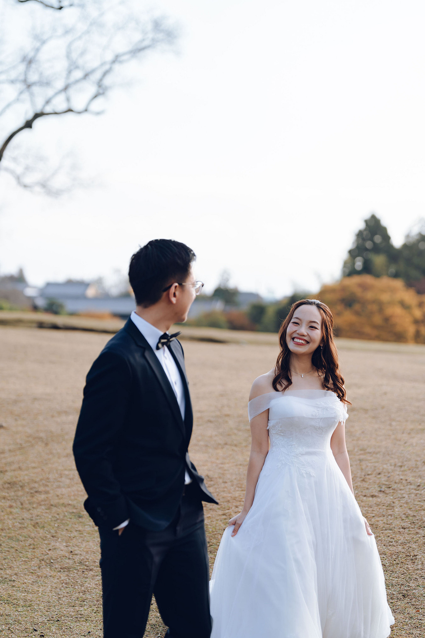 Kyoto Pre-Wedding Photoshoot | Kamo River, Nara Deer Park & Mt. Wakakusa at Mt. Wakakusa pre-wedding photo