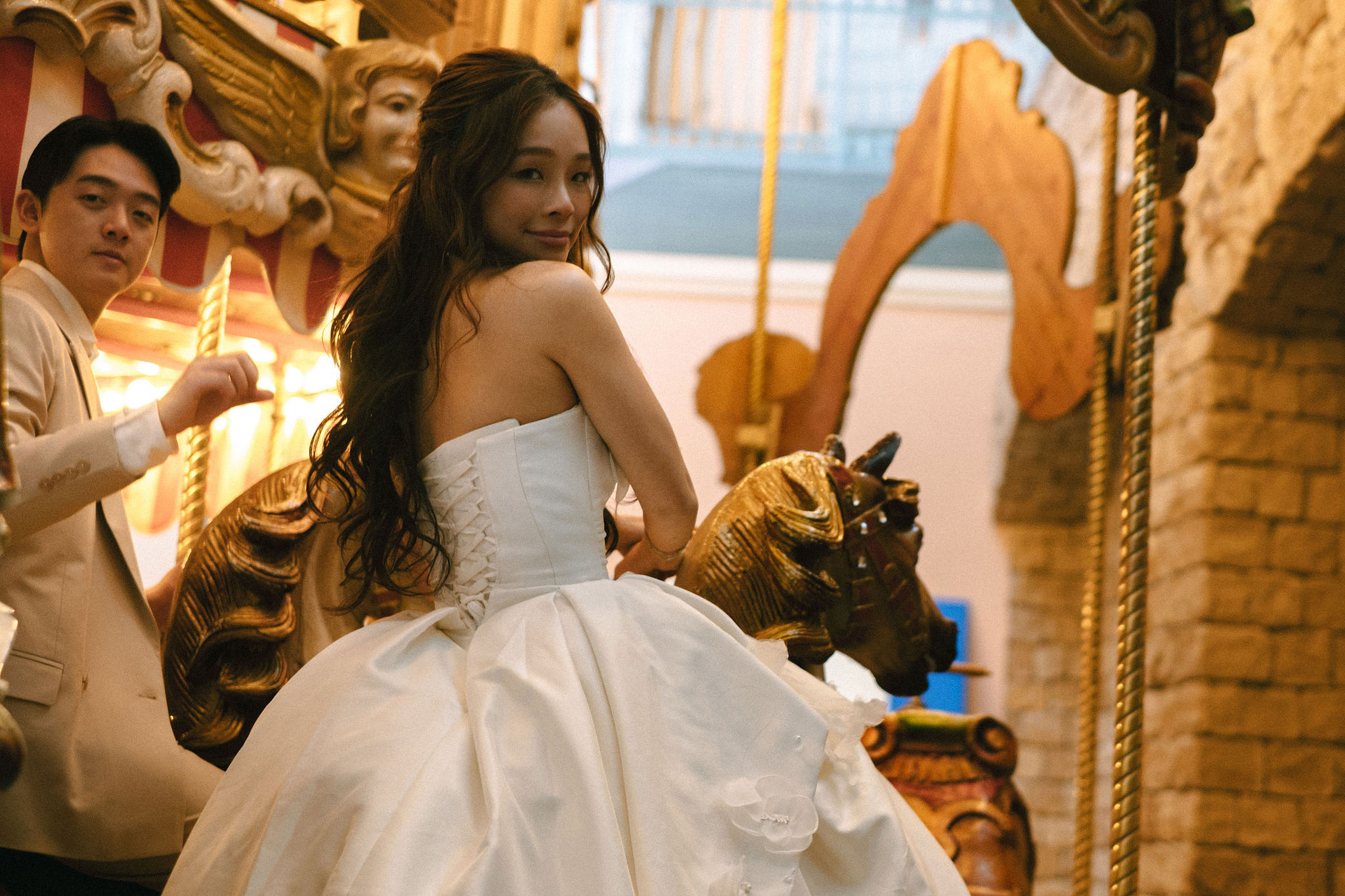 Hokkaido Pre-Wedding Photoshoot | Birch Forest, Rusutsu Resort & Hirafu Village at Rusutsu Resort pre-wedding photo