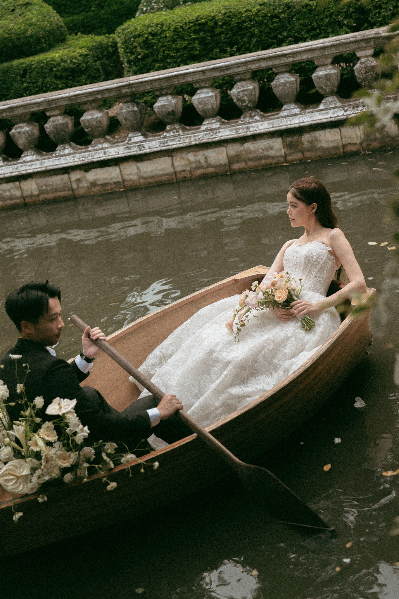 Ho Chi Minh Vietnam Pre-Wedding Photoshoot | European Film Studio, Market Streets & Saigon Bridge at Jardin de Rom pre-wedding photo