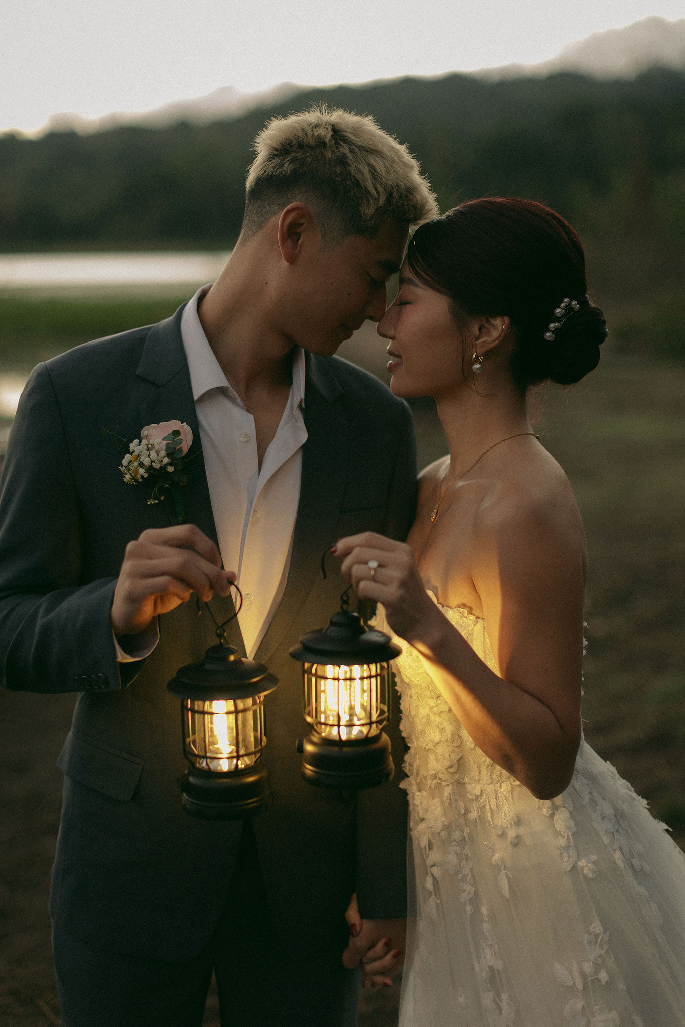 Bali Pre-Wedding Photoshoot | Lake Tamblingan, Kebun Raya Botanic Gardens & Blangsinga Waterfall at Lake Tamblingan pre-wedding photo