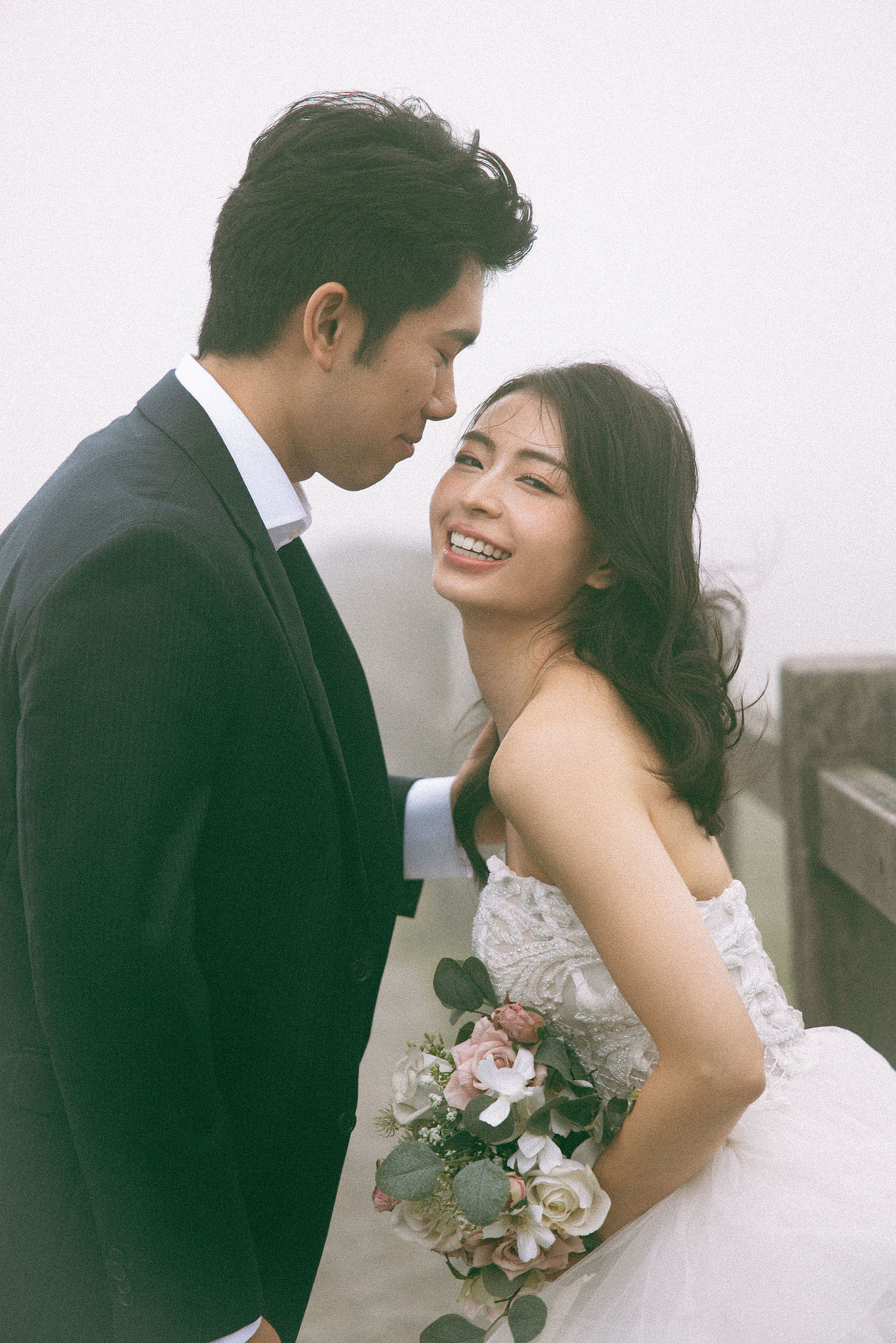Taiwan Pre-Wedding Photoshoot Traditional Garden Qi Pao Experience Yangmingshan Vintage Night Market Shoot at Yang Ming Shan pre-wedding photo