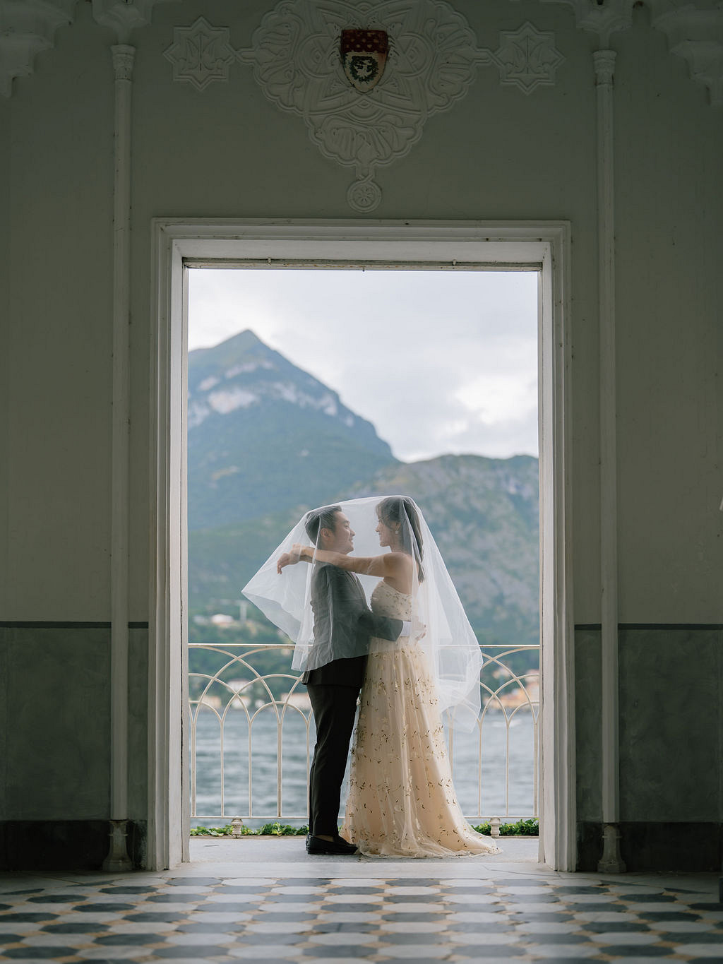 Lake Como Pre-Wedding Photoshoot | Bellagio, Lake Como & Villa Melzi Gardens at Villa Melzi Gardens pre-wedding photo
