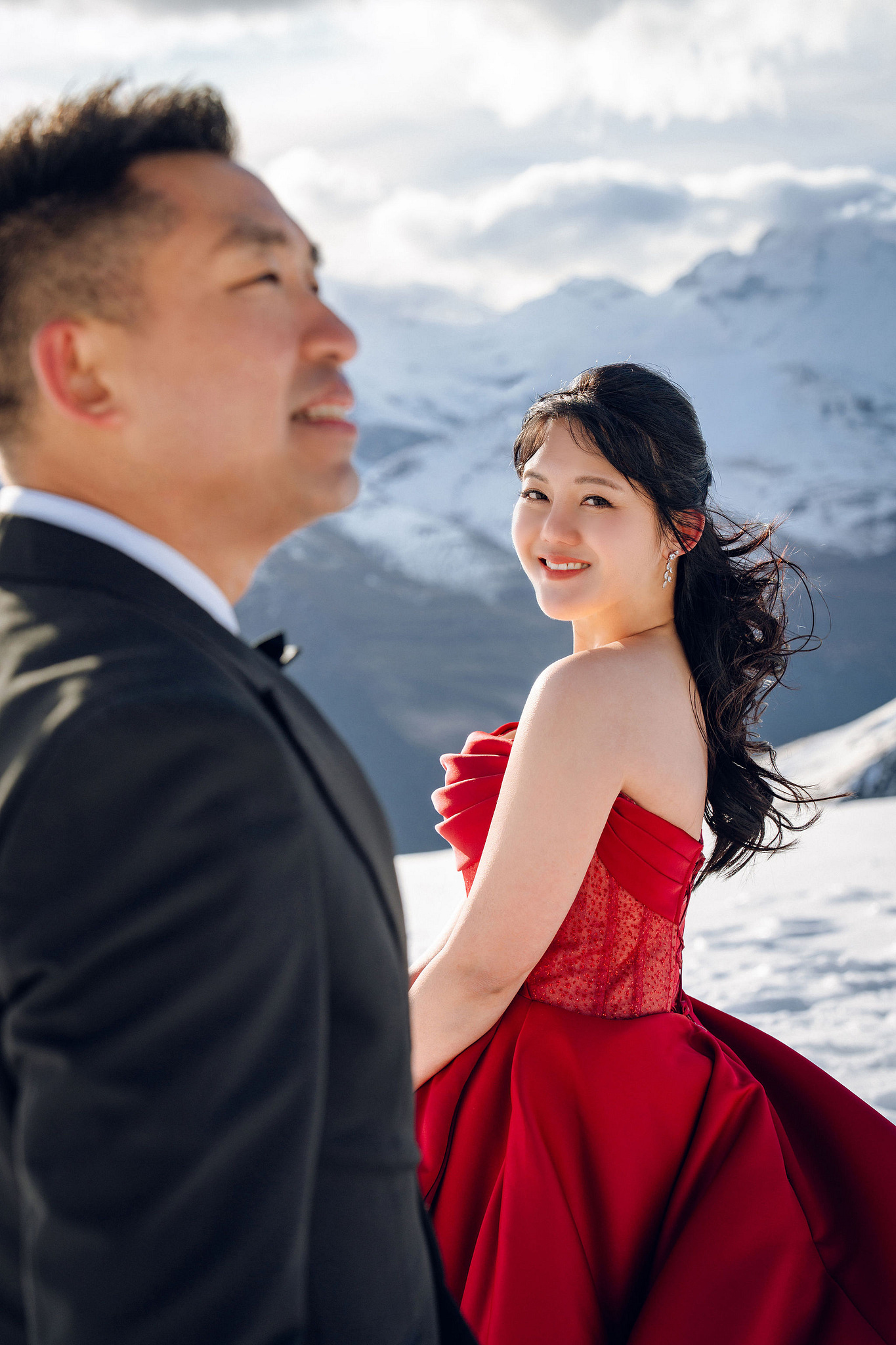 New Zealand Pre-Wedding Photoshoot | Lake Tekapo, Mount Cook, Tasman Glacier & Lake Wakatipu at Mount Invincible pre-wedding photo