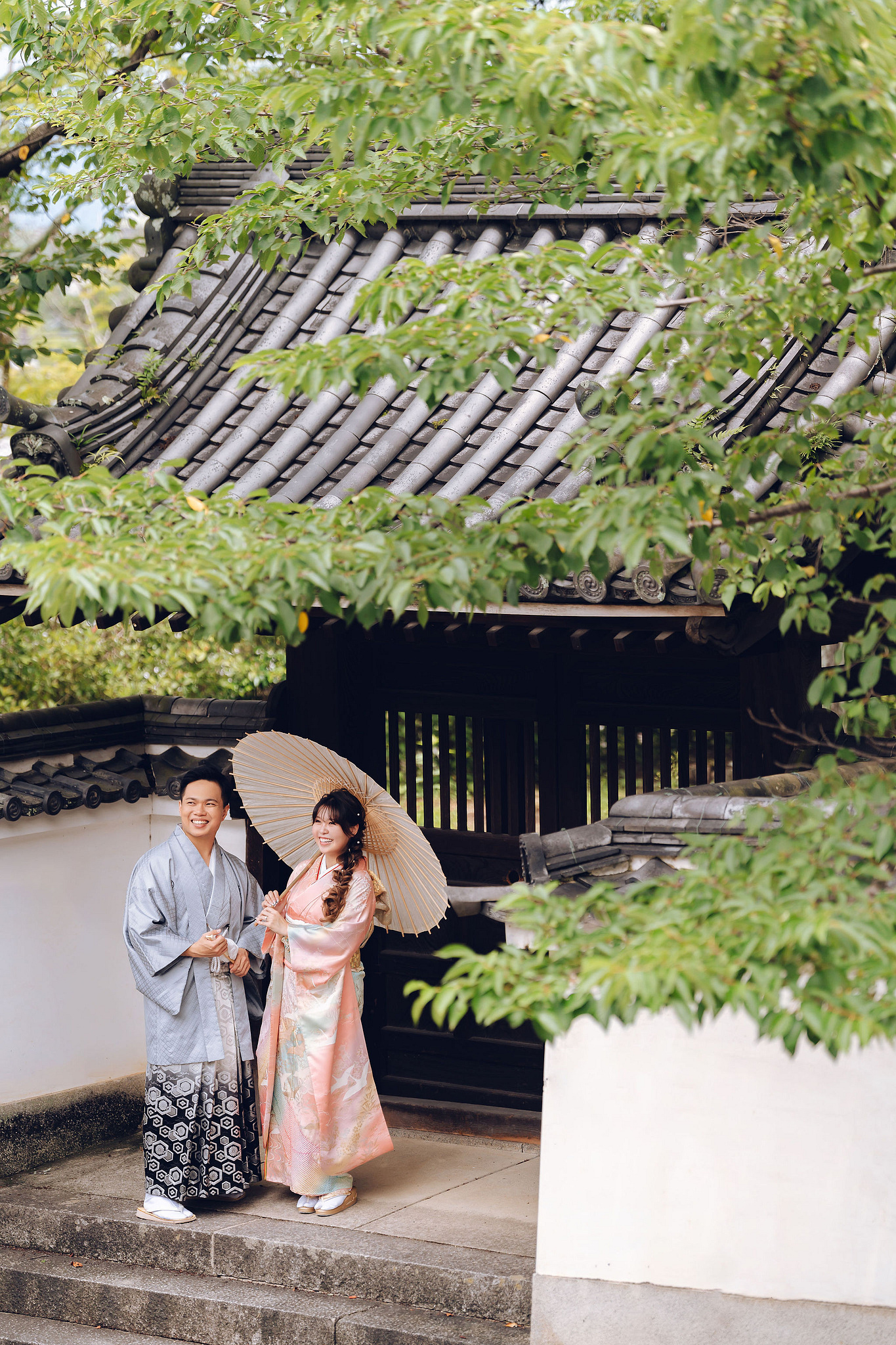Kyoto Pre-Wedding Photoshoot | Gion Streets, Higashiyama & Nara Park at Gion Streets & Traditional Grounds pre-wedding photo