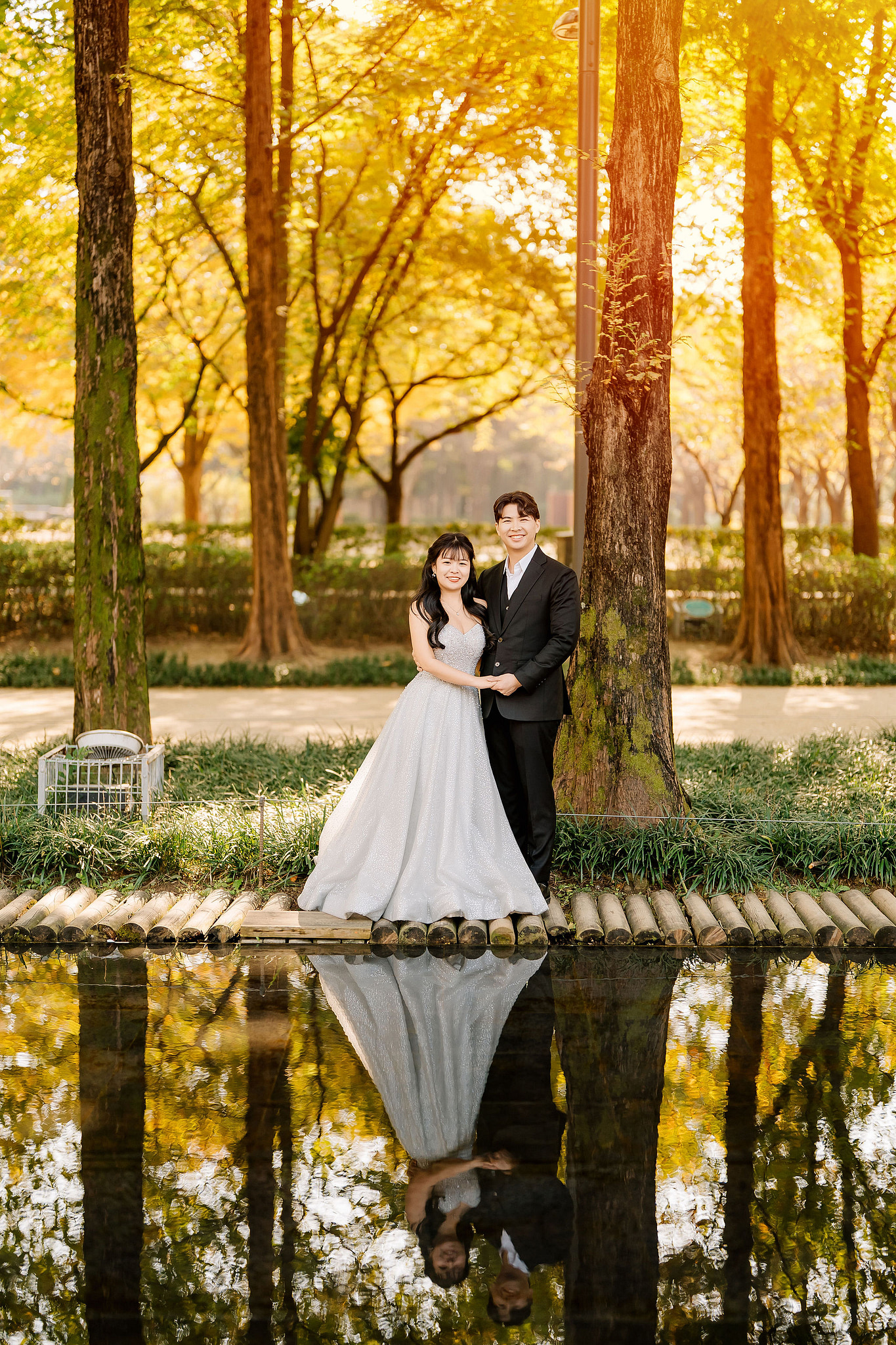 Seoul Pre-Wedding Photoshoot | Muhly Park, Seoul Forest & Cafe Street` at Seoul Forest pre-wedding photo