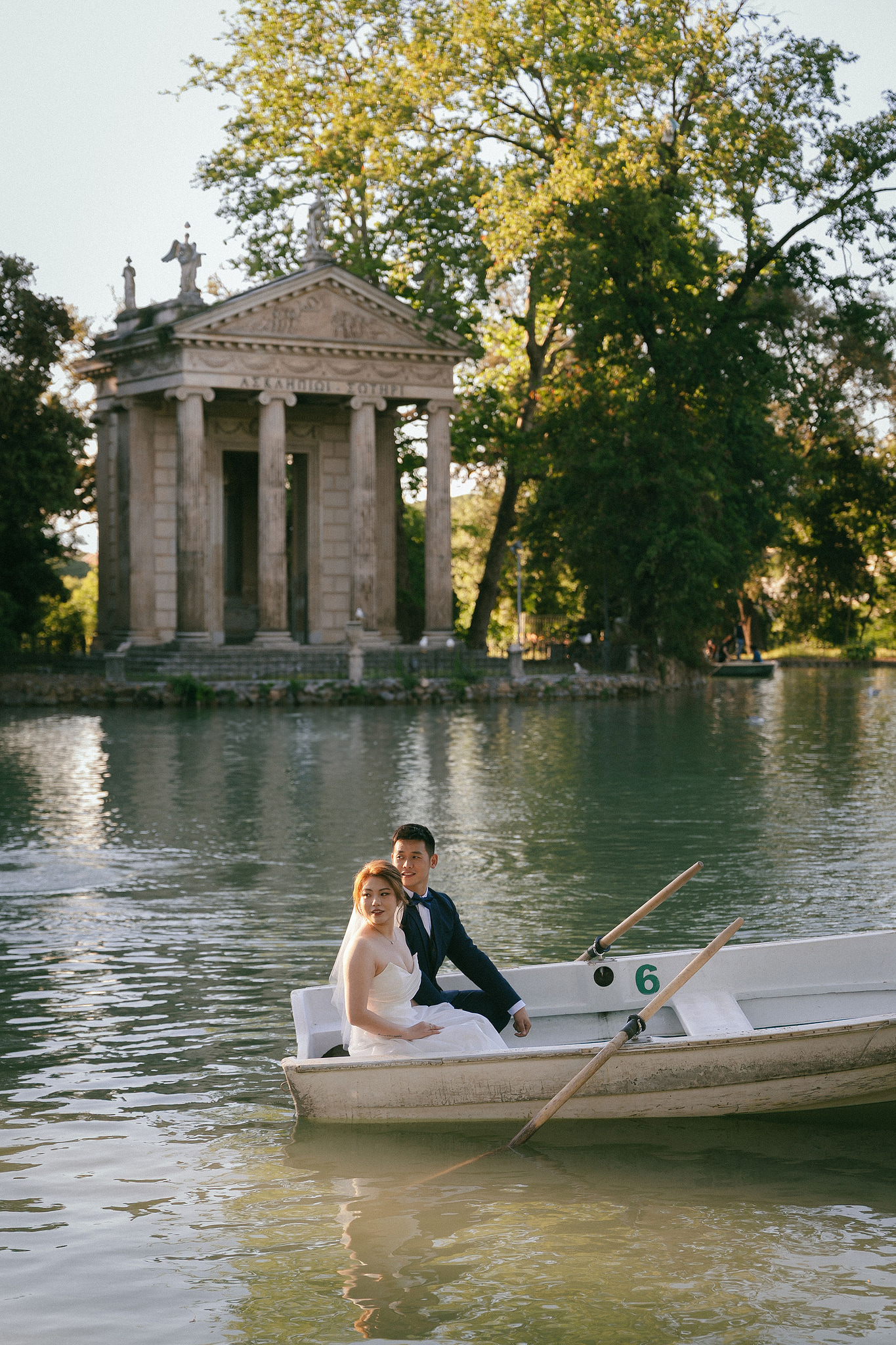 Rome Pre-Wedding Photoshoot | Rome Streets, Capitoline Hill, Basilica of St. Anthony, Villa Borghese & Giardino di Sant’Alessio at Villa Borghese pre-wedding photo