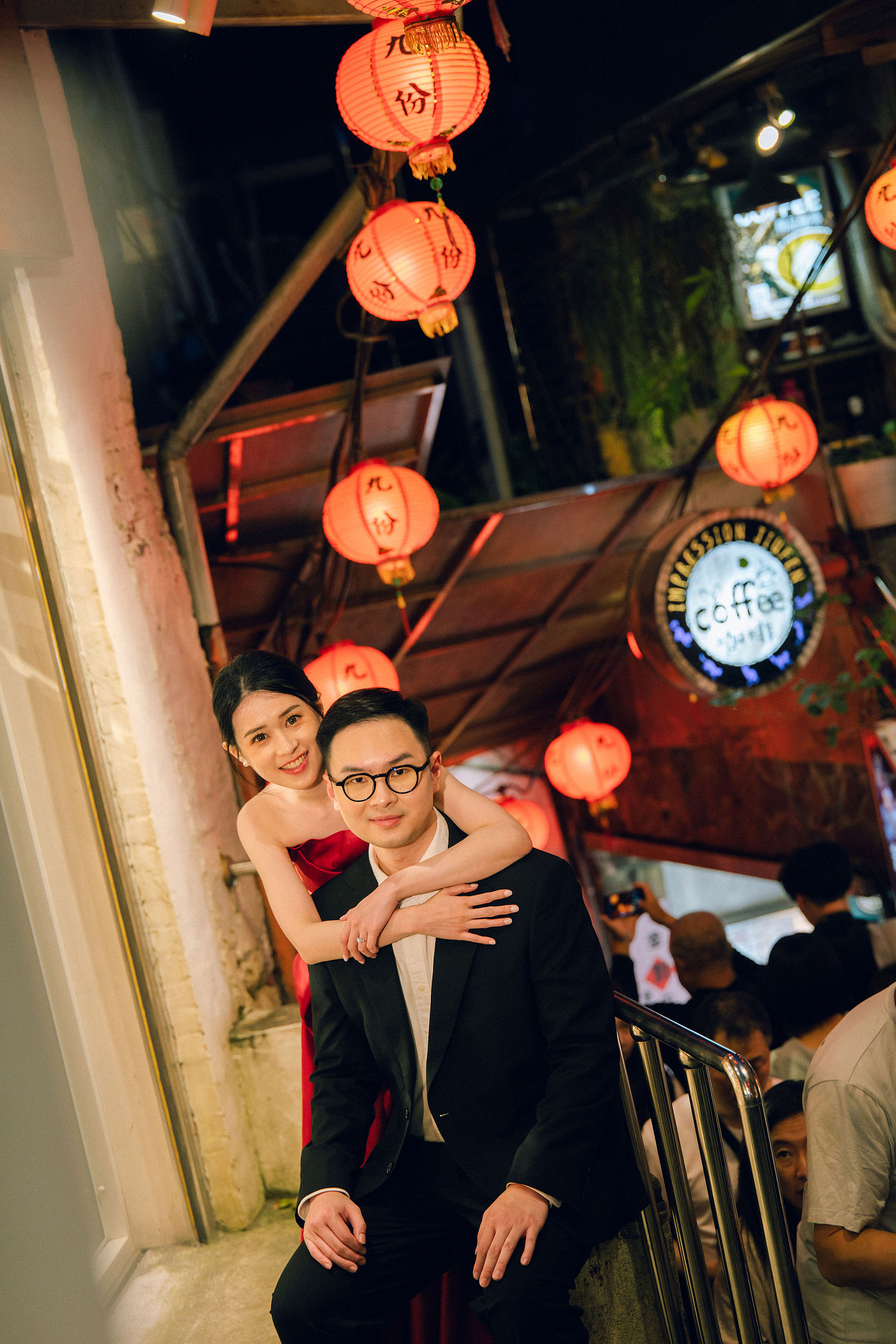 Taiwan Pre-Wedding Photoshoot | Dadaocheng, Shifen & Jiufen at Jiufen pre-wedding photo