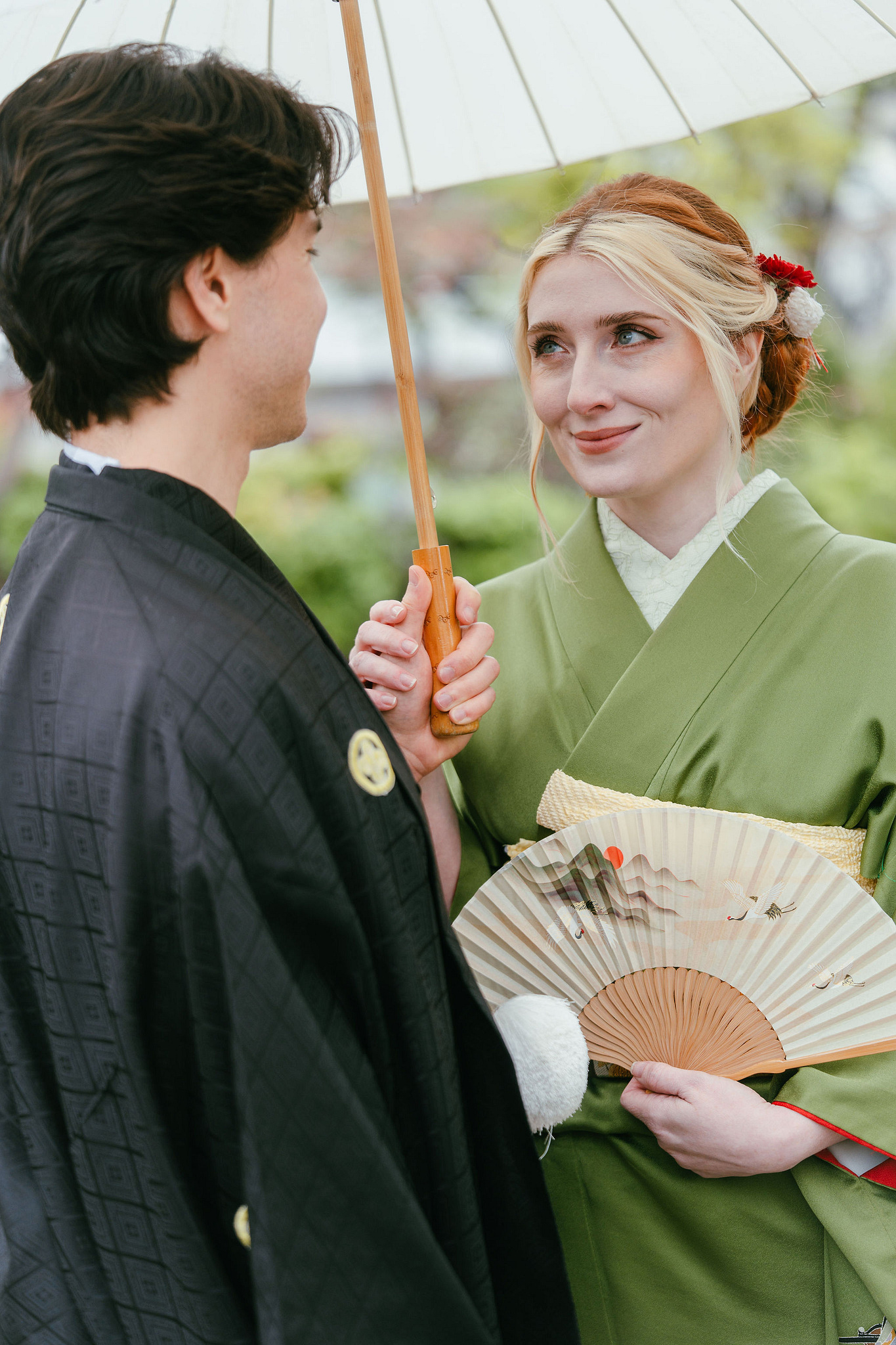 Tokyo & Mt. Fuji Pre-Wedding Photoshoot | Tokyo Garden Shrine, Lake Kawaguchiko & Shinjuku Street at Tokyo Garden Shrine pre-wedding photo