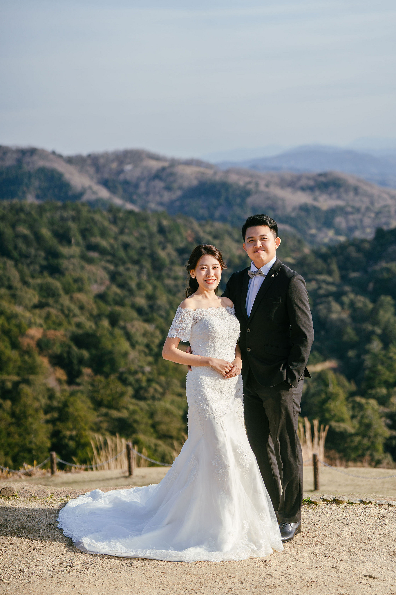 Kyoto Pre-Wedding Photoshoot | Nara Park, Gion & Mount Wakakusa at Mount Wakakusa pre-wedding photo