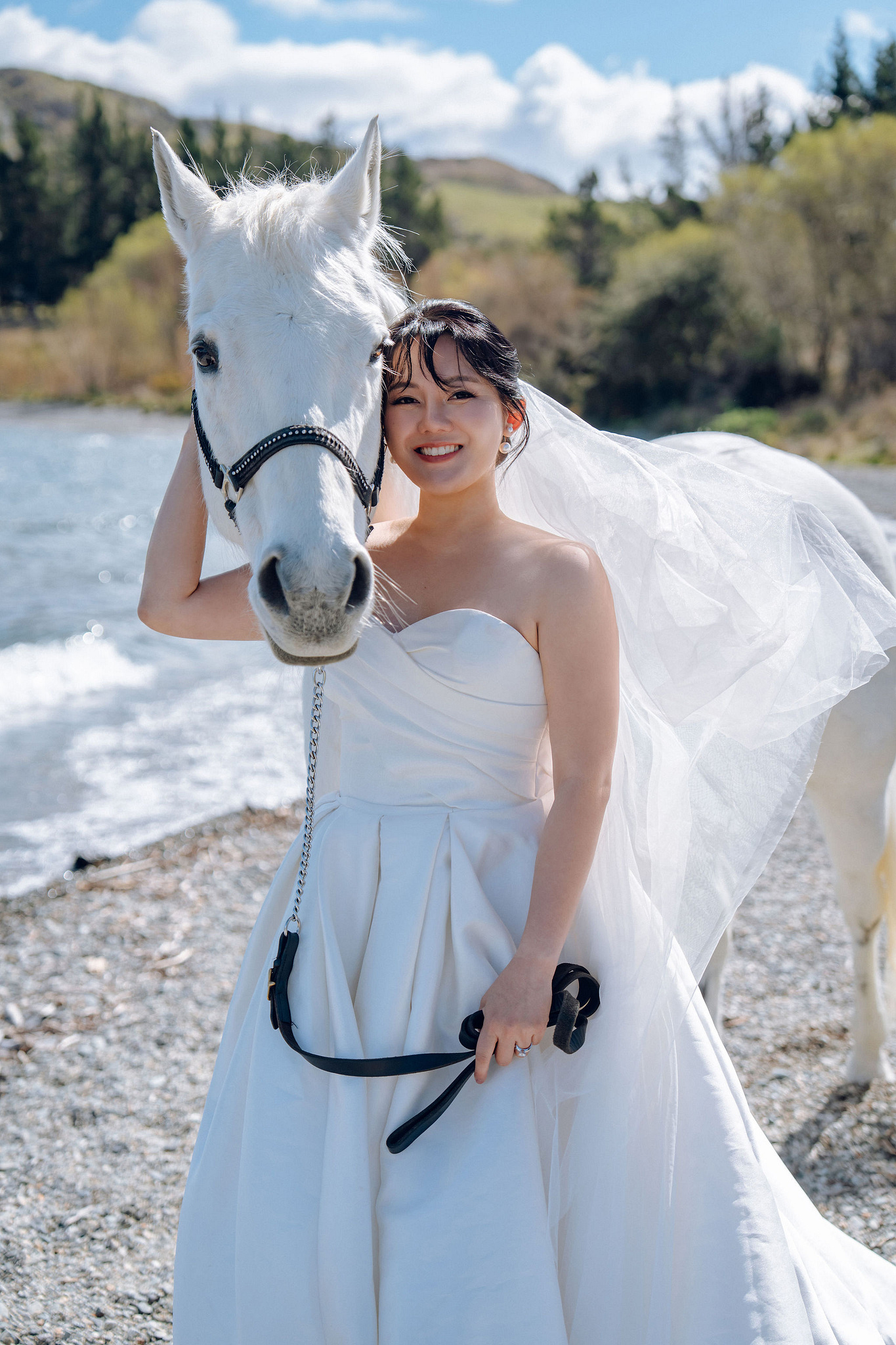 New Zealand Pre-Wedding Photoshoot | Lake Tekapo, Mount Cook, Tasman Glacier & Lake Wakatipu at Lake Wakatipu pre-wedding photo