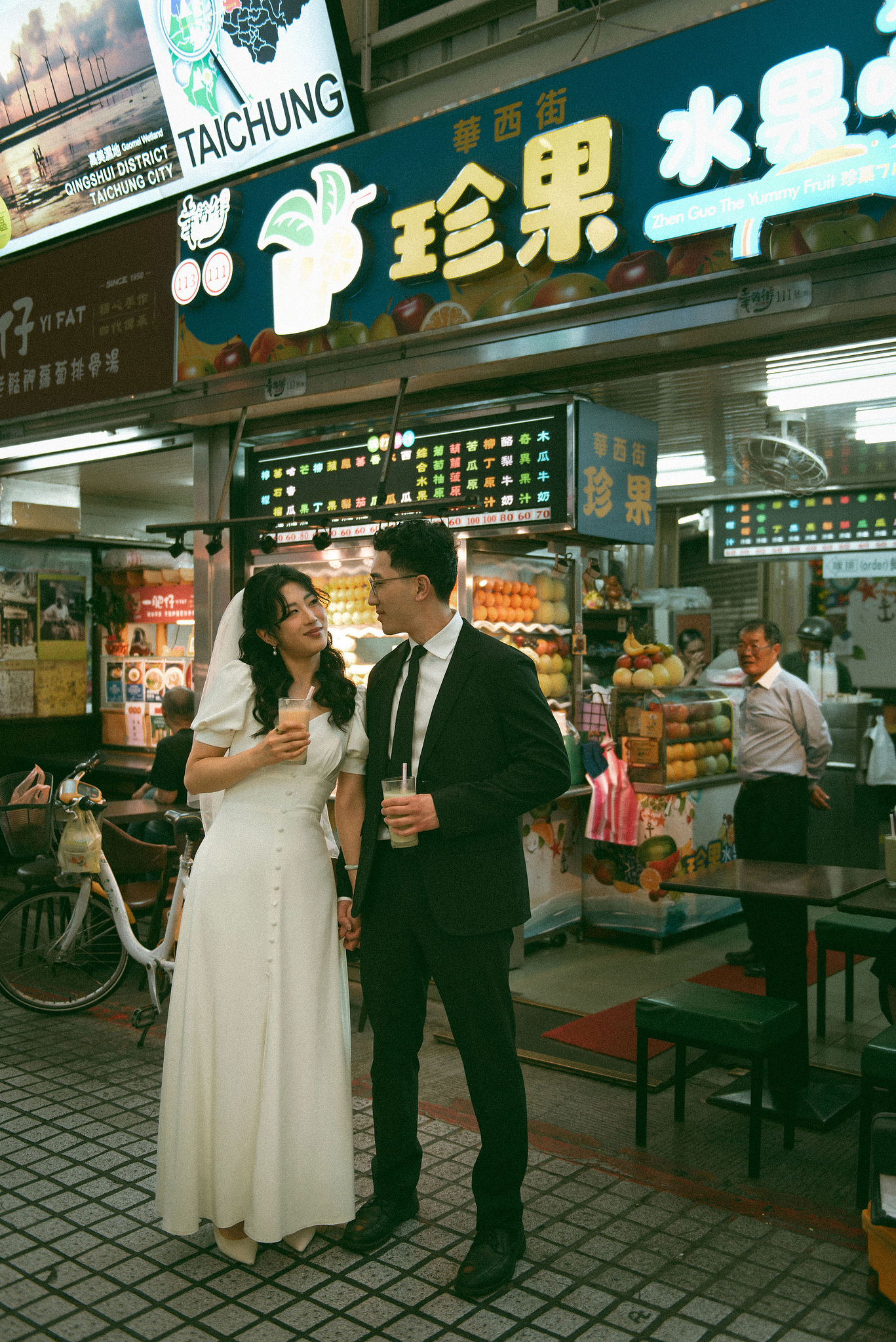 Taiwan Pre-Wedding Photoshoot | Cafe Chamber, Yangmingshan & Huaxi Street Night Market at Huaxi Street Night Market pre-wedding photo