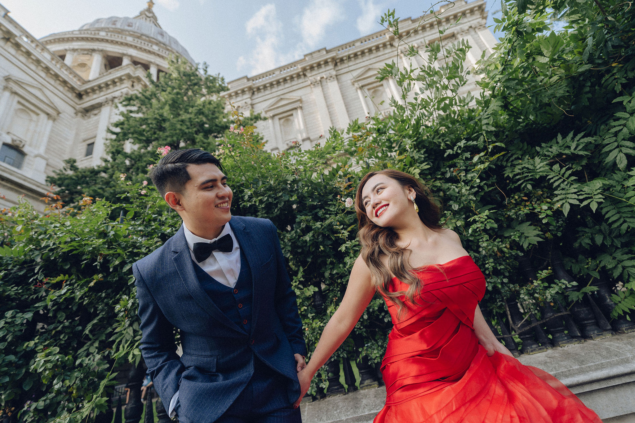 London Pre-Wedding Photoshoot | Westminster, St. Paul’s Cathedral & London Streets at St. Paul’s Cathedral pre-wedding photo