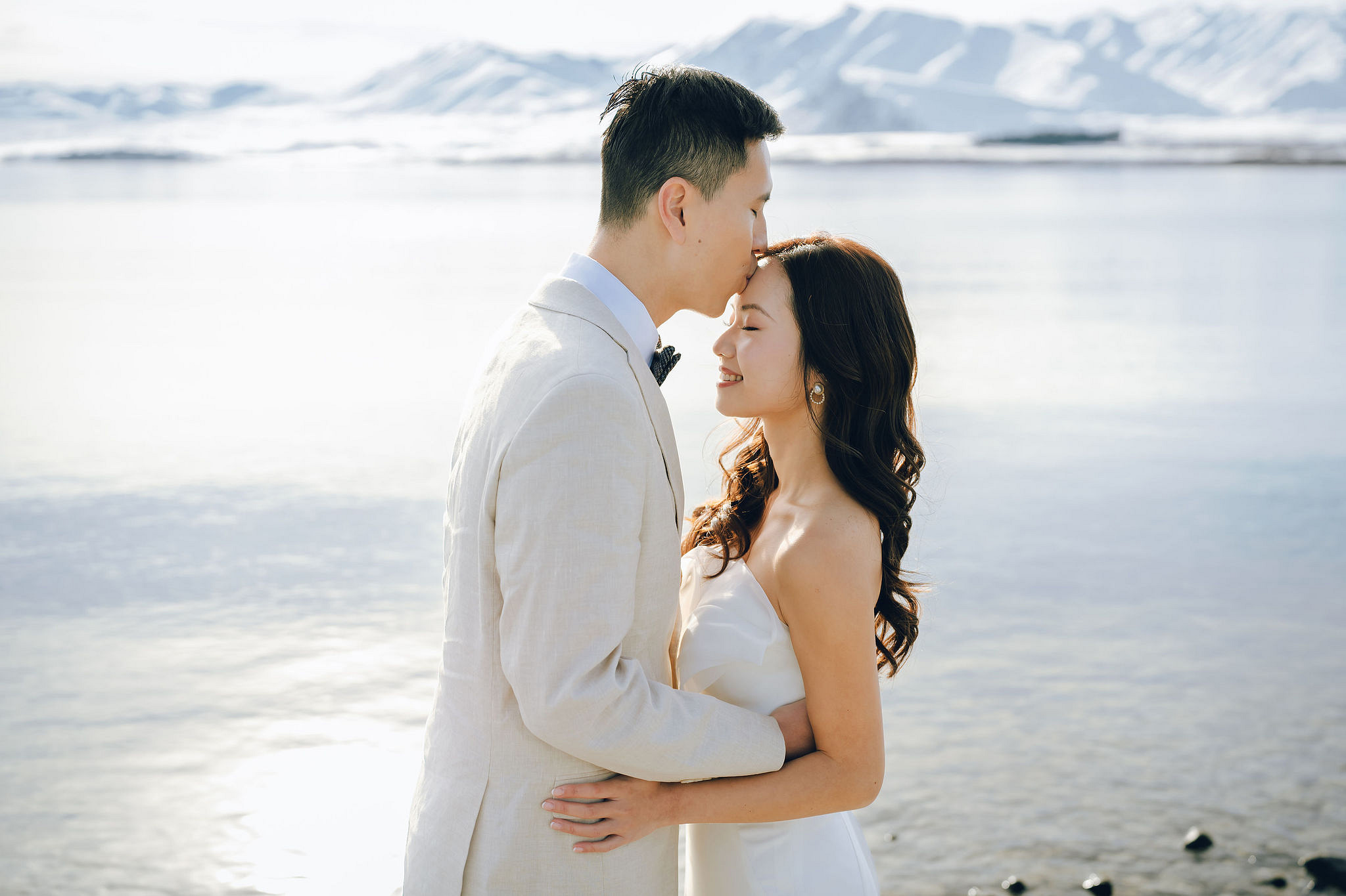 New Zealand Pre-Wedding Photoshoot with Lake Wakatipu, Skippers Canyon, Lake Tekapo, Mount Cook, and Omarama Clay Cliffs at Lake Tekapo & Mount Cook National Park pre-wedding photo
