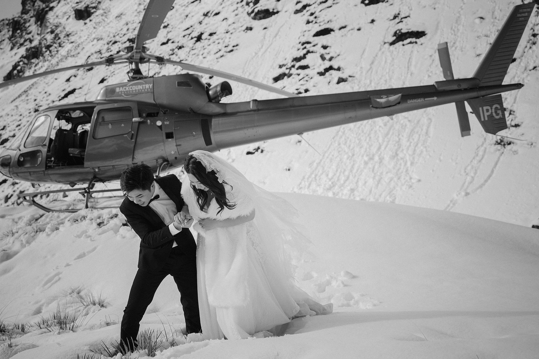 New Zealand Pre-Wedding Photoshoot | Lake Wakatipu, Alta Tarns, Coromandel Peak to Mount Cook at Alta Tarns pre-wedding photo
