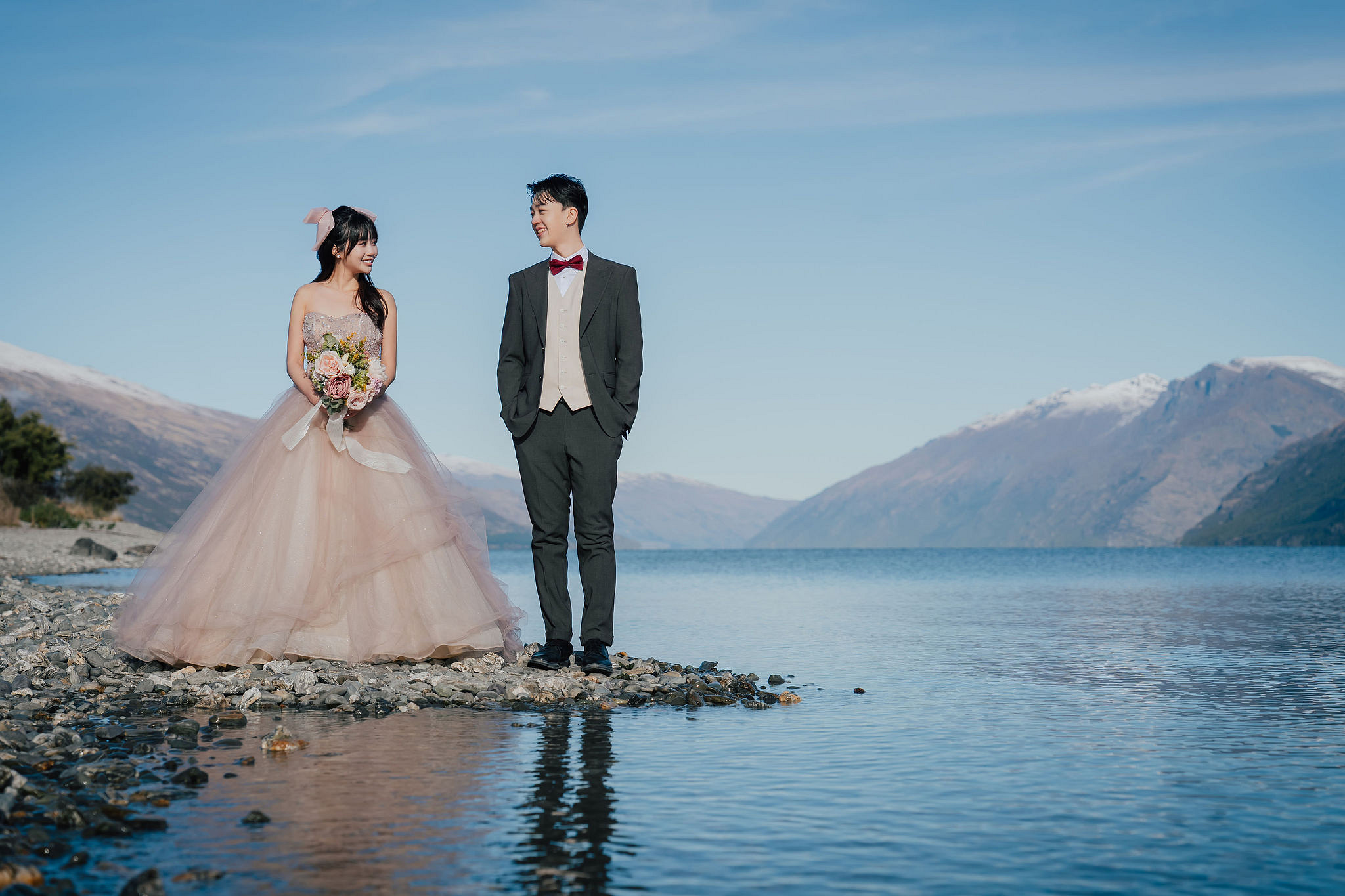 New Zealand Pre-Wedding Photoshoot | Lake Wakatipu, Fog Peak, Lake Tekapo, Glacier & Mount Cook National Park at Lake Wakatipu pre-wedding photo