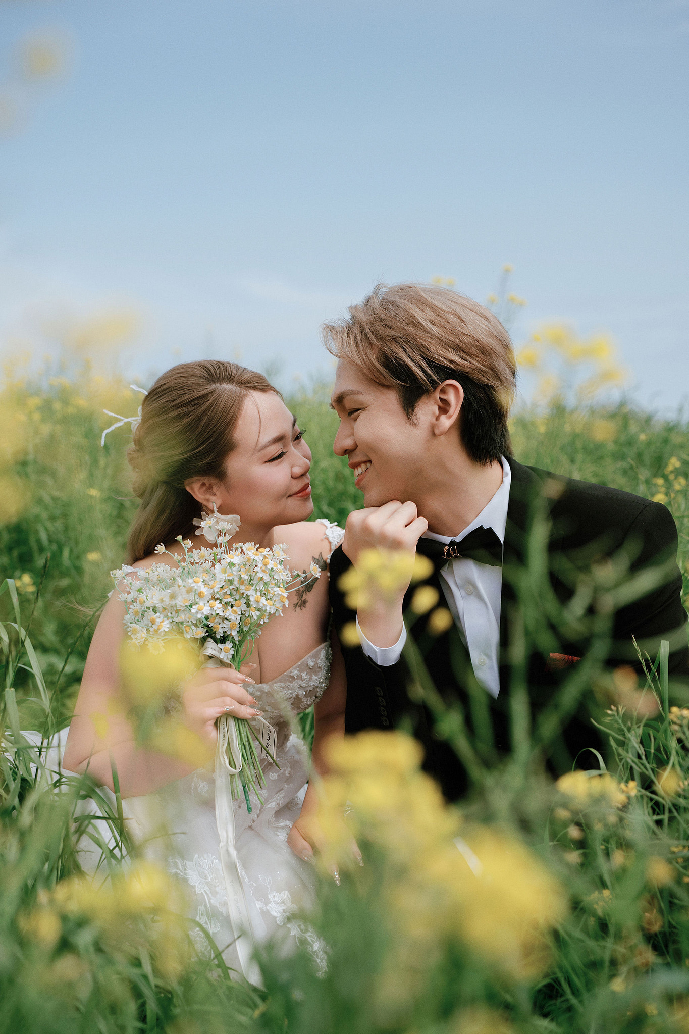 Jeju Pre-Wedding Photoshoot | Sangye-dong Forest, Yerae Ecological Park & Hyeopjae Beach at Yerae Ecological Park pre-wedding photo