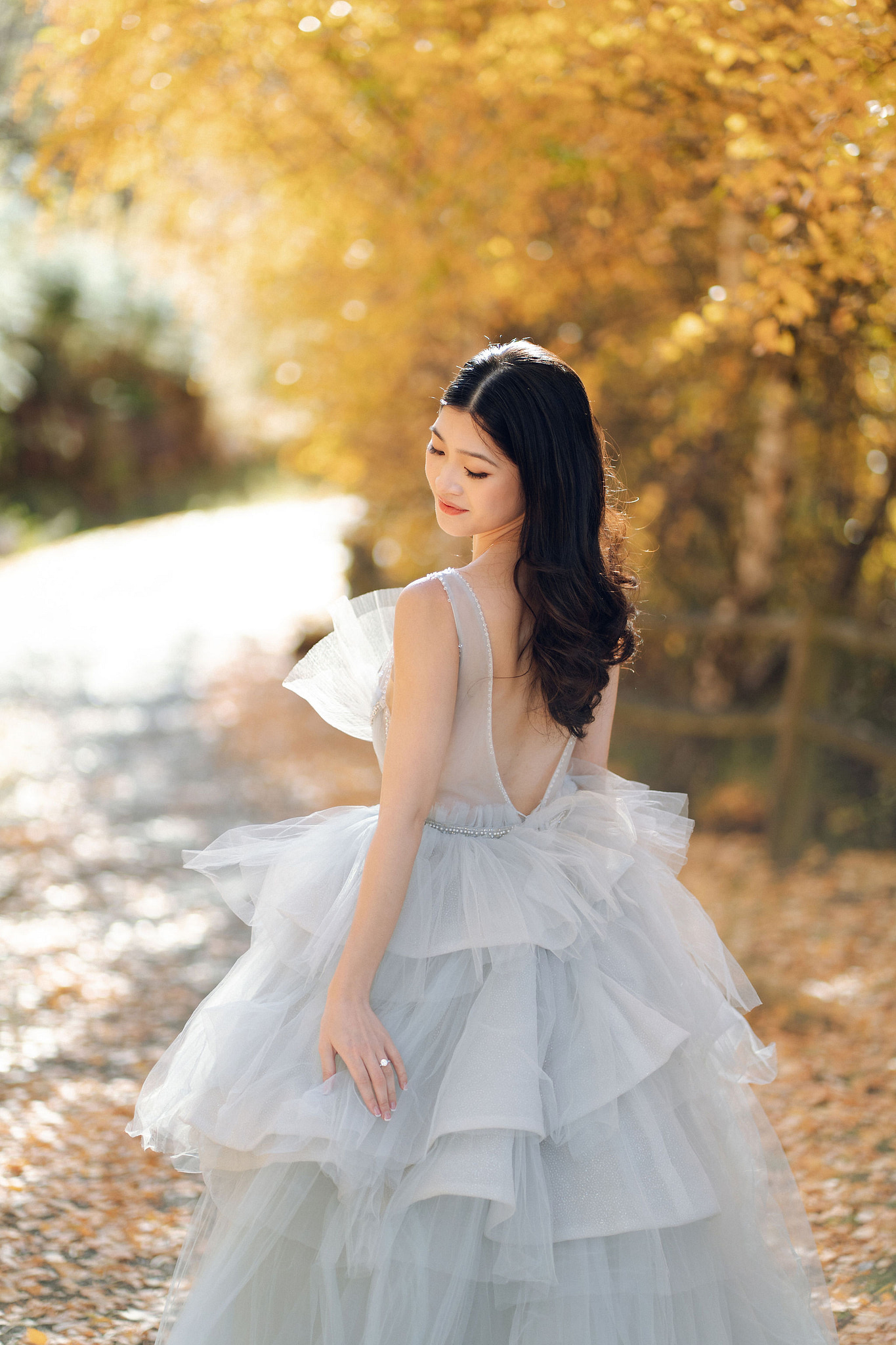 New Zealand Pre-Wedding Photoshoot | Arrowtown, Isobel Glacier, Alpaca Farm, Lake Tekapo & Mount Cook National Park at Arrowtown pre-wedding photo