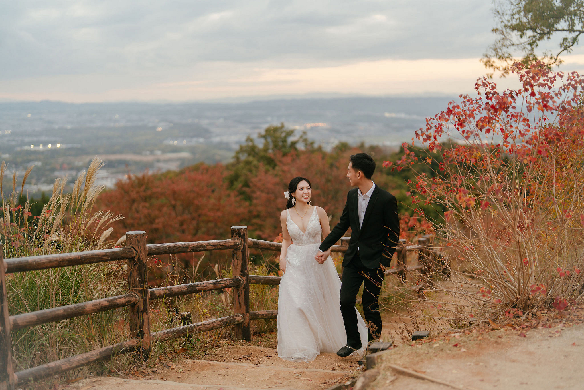 Kyoto Pre-Wedding Photoshoot | Gion Streets & Fushimi Inari Shrine & Nara Park at Nara Park & Mount Wakakusa pre-wedding photo