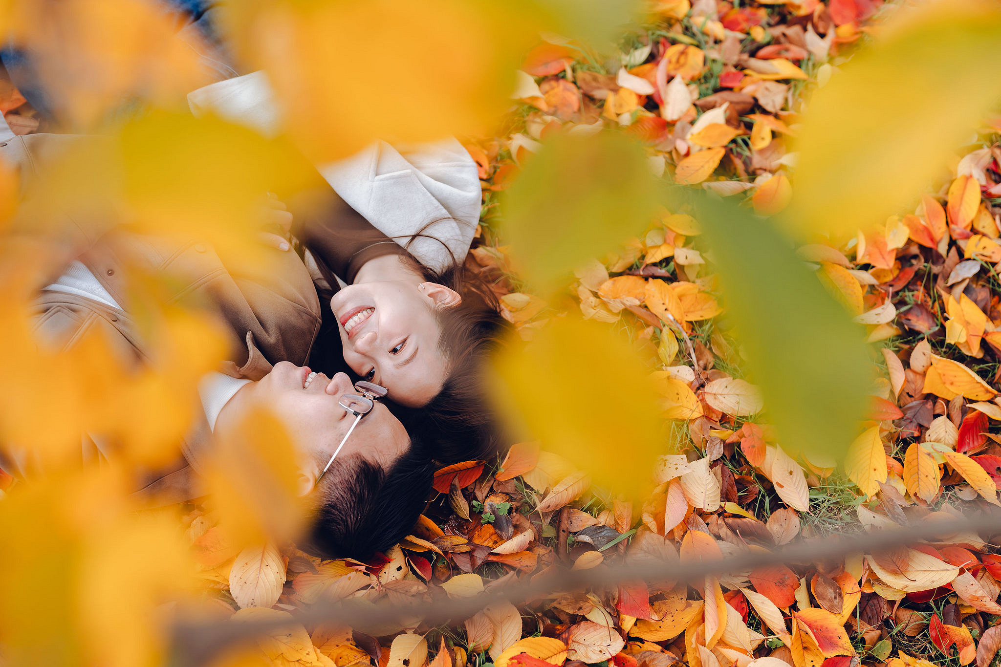 Kyoto Pre-Wedding Photoshoot | Kamo River, Nara Deer Park & Mt. Wakakusa at Kamo River pre-wedding photo