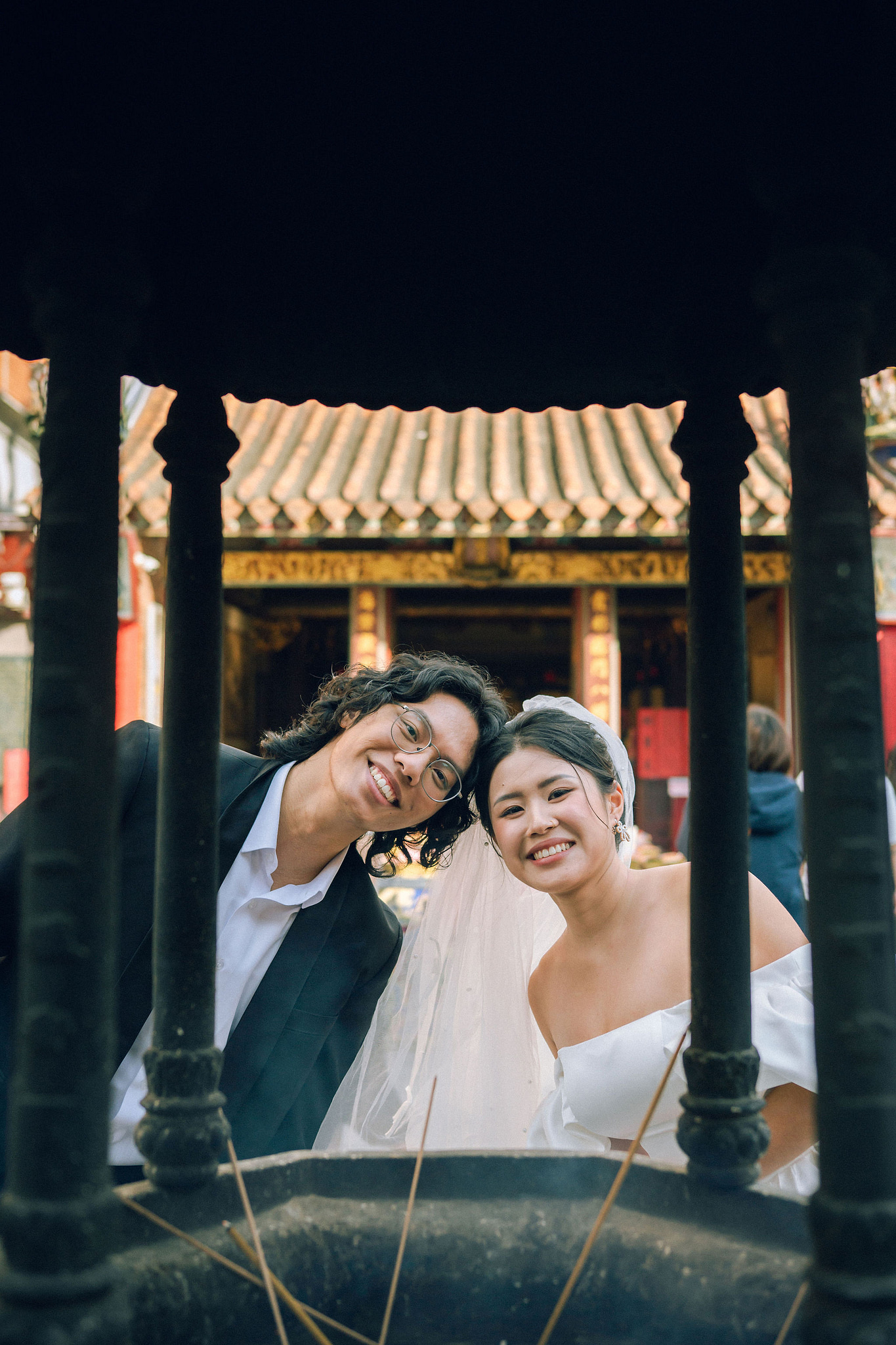 Taiwan Pre-Wedding Photoshoot | Lin Family Mansion, Dadaocheng & Yangmingshan at Dadaocheng pre-wedding photo