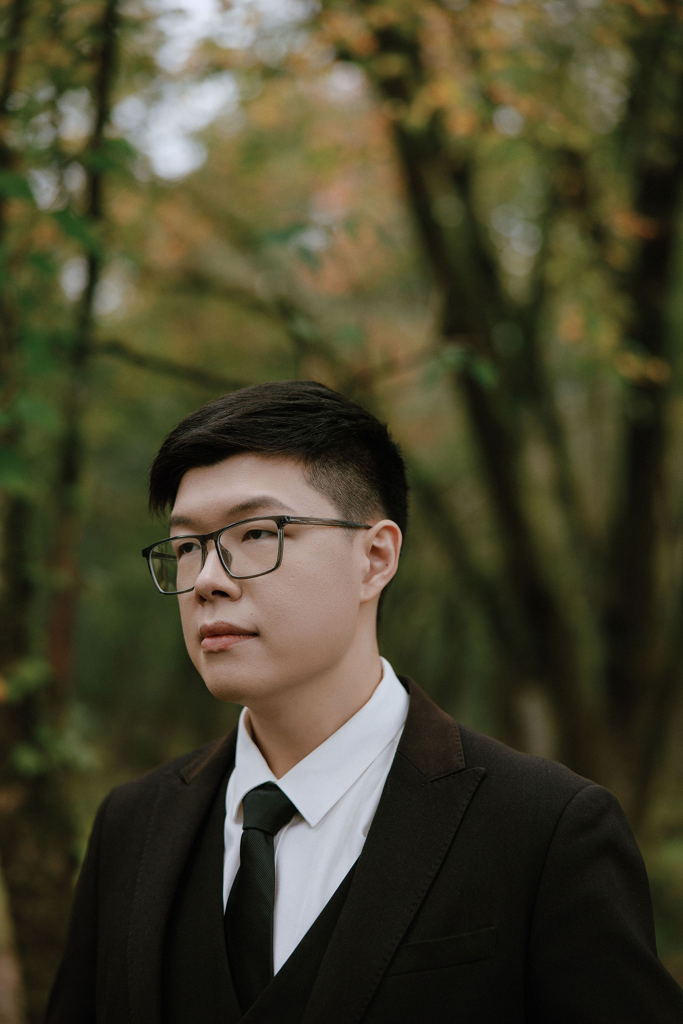 Lijiang, Yunnan Pre-Wedding Photoshoot | Spruce Meadow, Blue Moon Valley, Yulong Snow Mountain & Shuhe Ancient Town at Spruce Meadow pre-wedding photo