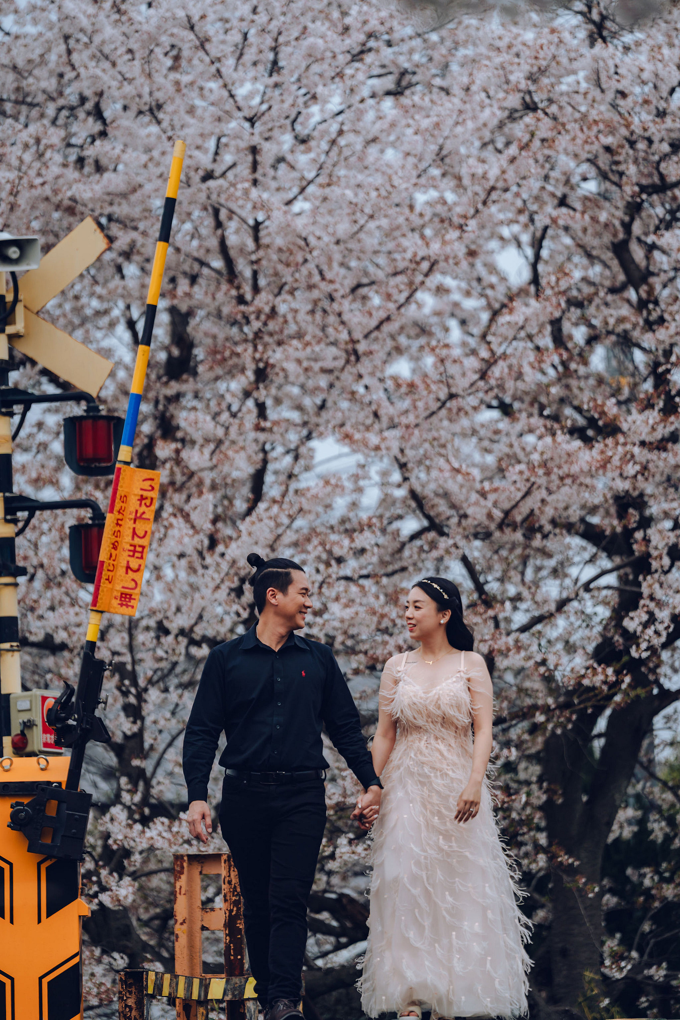 Kyoto Pre-Wedding Photoshoot | Historic Higashiyama Streets, Keage Incline & Nara Park at Keage Incline & Kamo Riverbanks pre-wedding photo