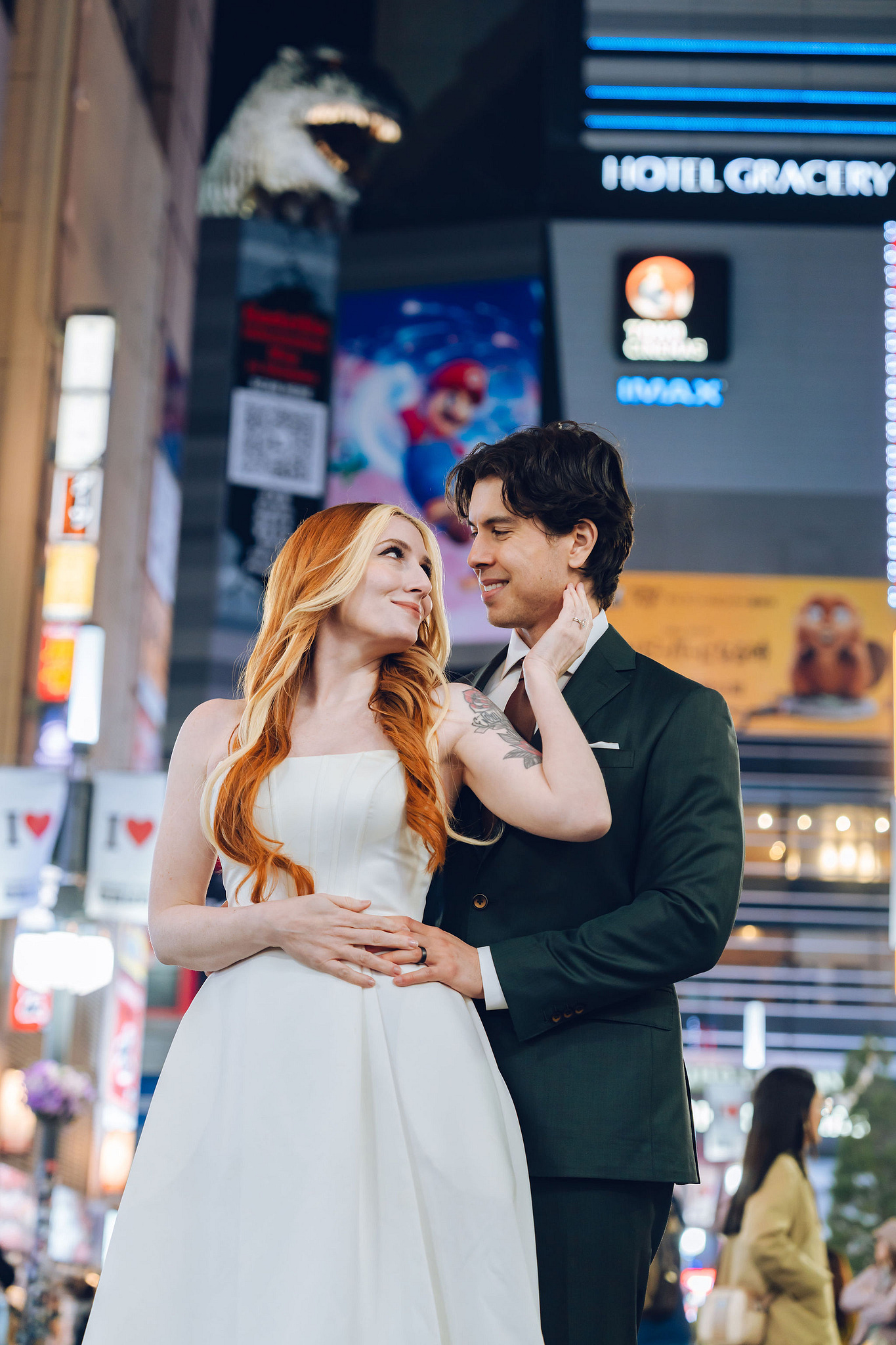 Tokyo & Mt. Fuji Pre-Wedding Photoshoot | Tokyo Garden Shrine, Lake Kawaguchiko & Shinjuku Street at Shinjuku Streets pre-wedding photo