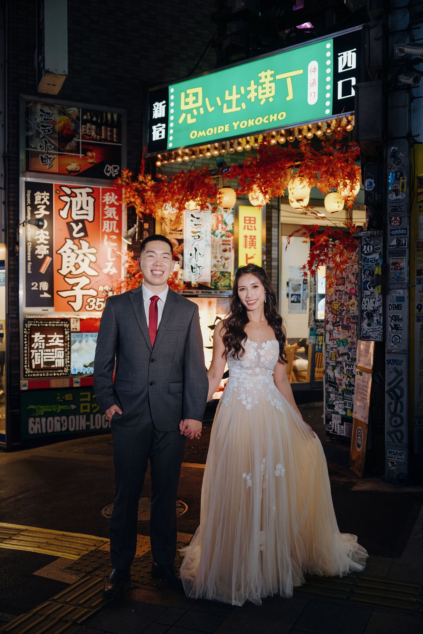 Tokyo Pre-Wedding Photoshoot | Tokyo Shrine, Tokyo Riverfront & Shinjuku at Shinjuku pre-wedding photo