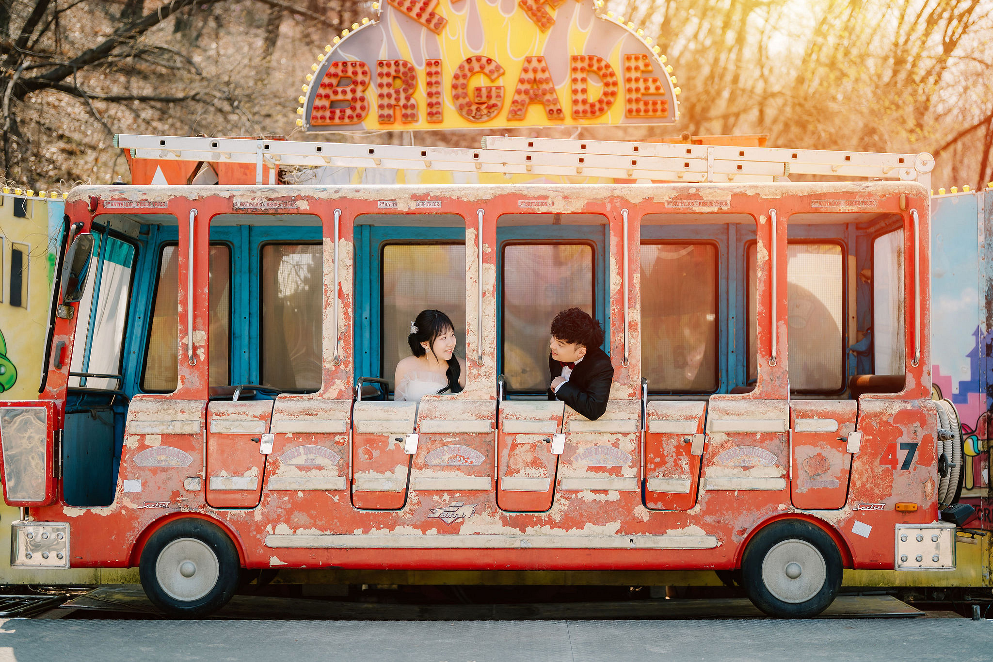 Seoul Pre-Wedding Photoshoot | Yongma Land, Seoul Forest & Namsangol Hanok Village at Yongma Land Amusement Park pre-wedding photo