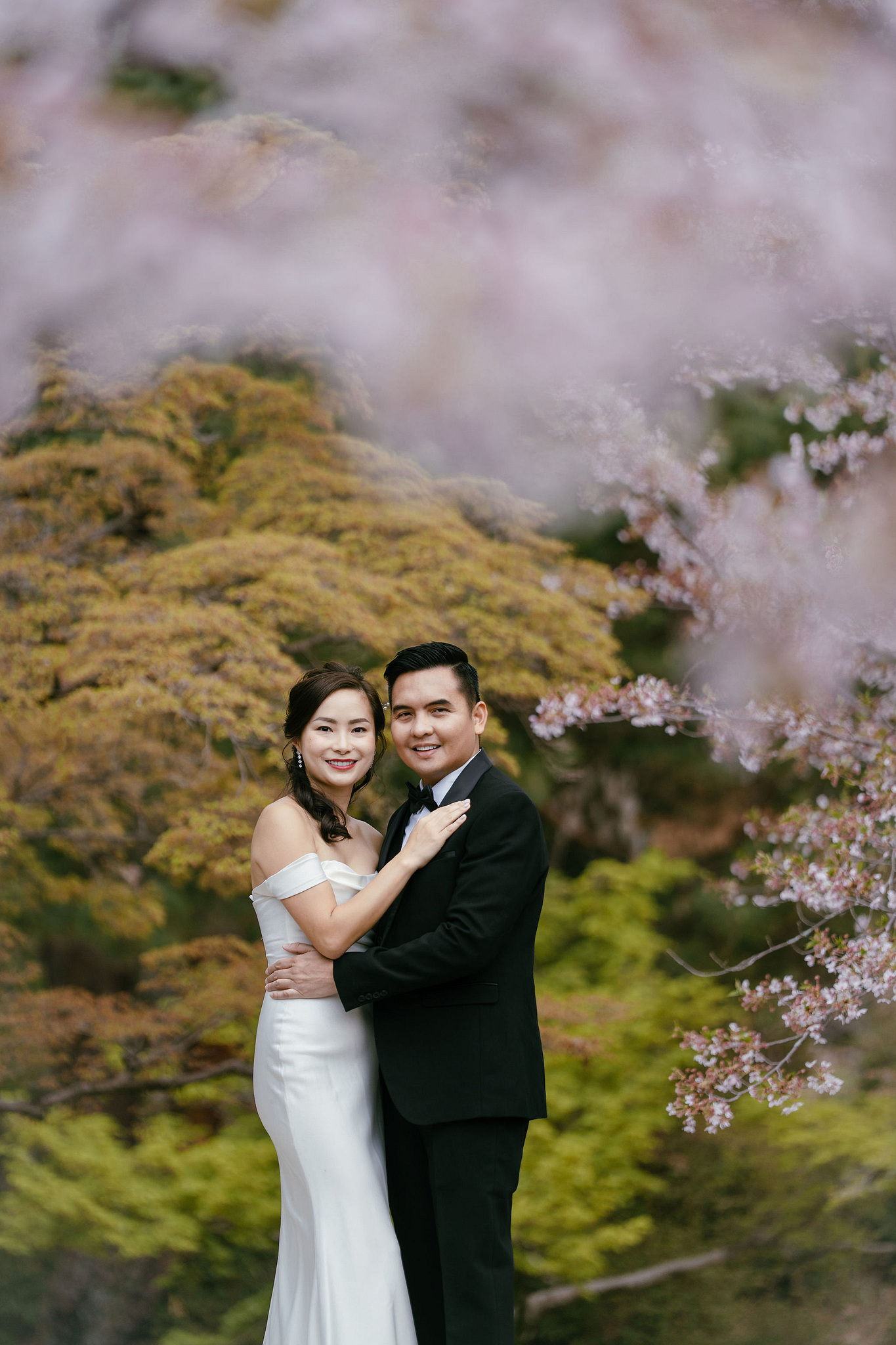 Kyoto Pre-Wedding Photoshoot | Gion Canal, Ninenzaka & Mount Wakakusa at Ninenzaka & Yasaka Pagoda pre-wedding photo