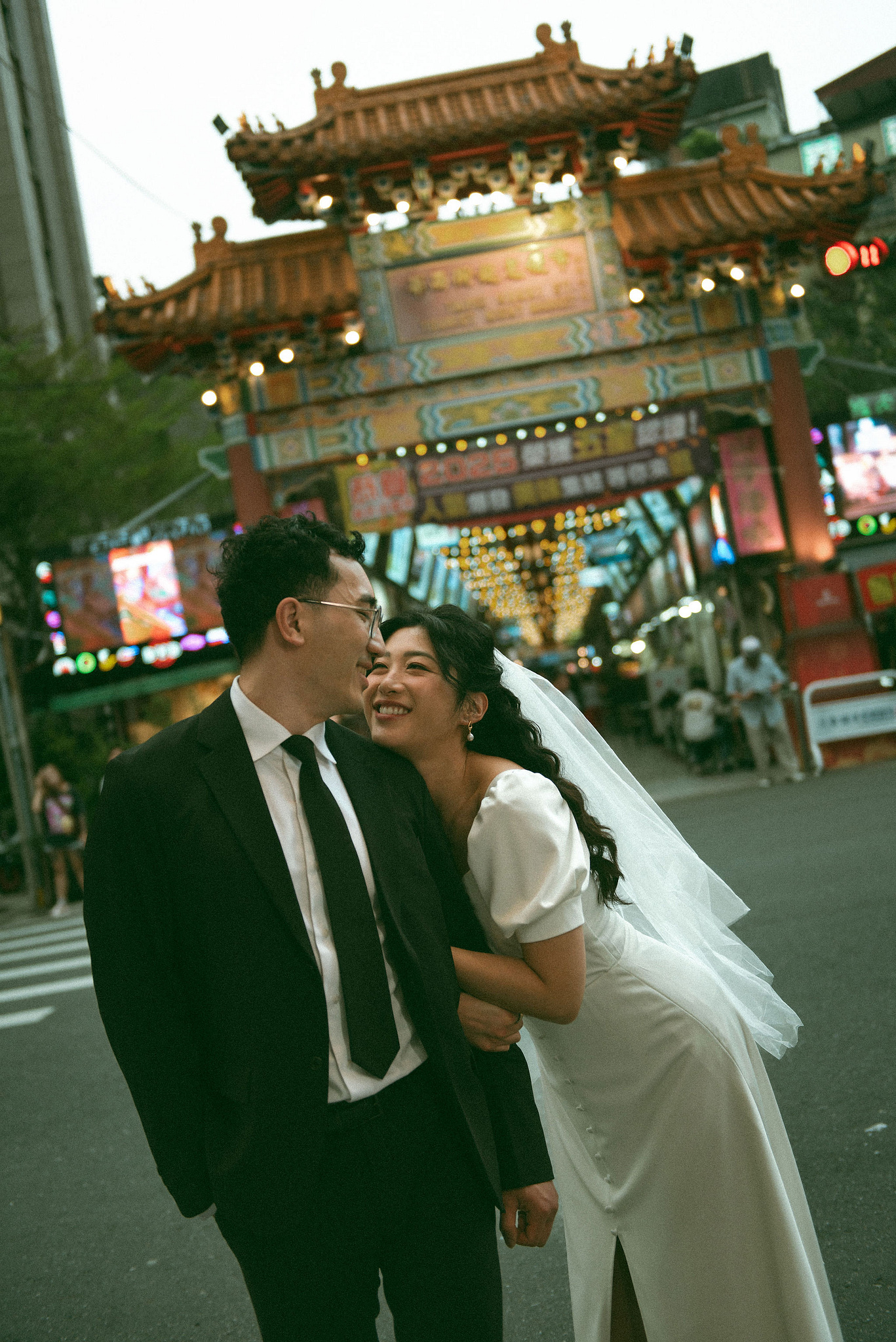 Taiwan Pre-Wedding Photoshoot | Cafe Chamber, Yangmingshan & Huaxi Street Night Market at Huaxi Street Night Market pre-wedding photo