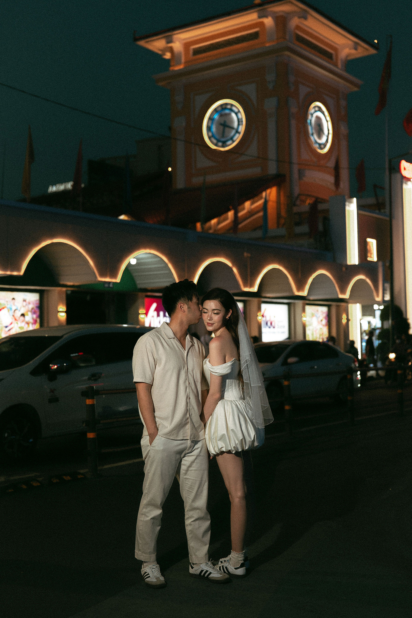 Ho Chi Minh Vietnam Pre-Wedding Photoshoot | European Film Studio, Market Streets & Saigon Bridge at Local Market pre-wedding photo