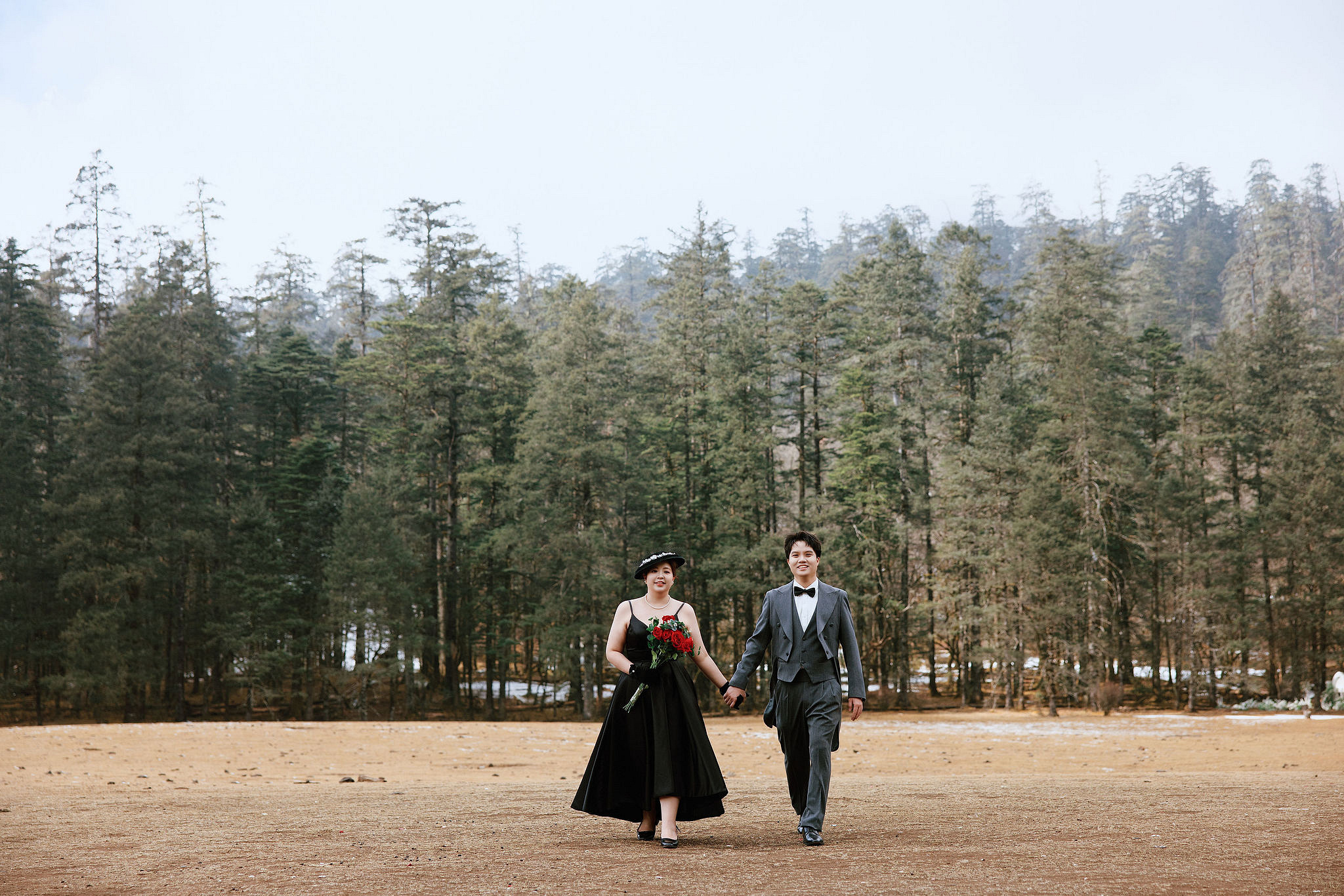 Lijiang Pre-Wedding Photoshoot | Spruce Meadow, Blue Moon Valley & Alpine Lake at Spruce Meadow pre-wedding photo