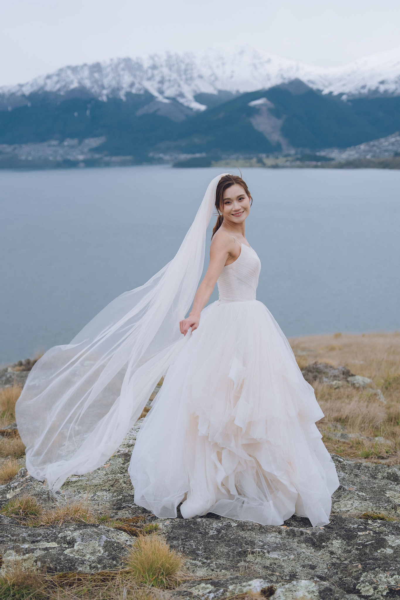 New Zealand Pre-Wedding Photoshoot | Queenstown, Lake Wakatipu, Skippers Canyon & Arrowtown at Lake Wakatipu pre-wedding photo