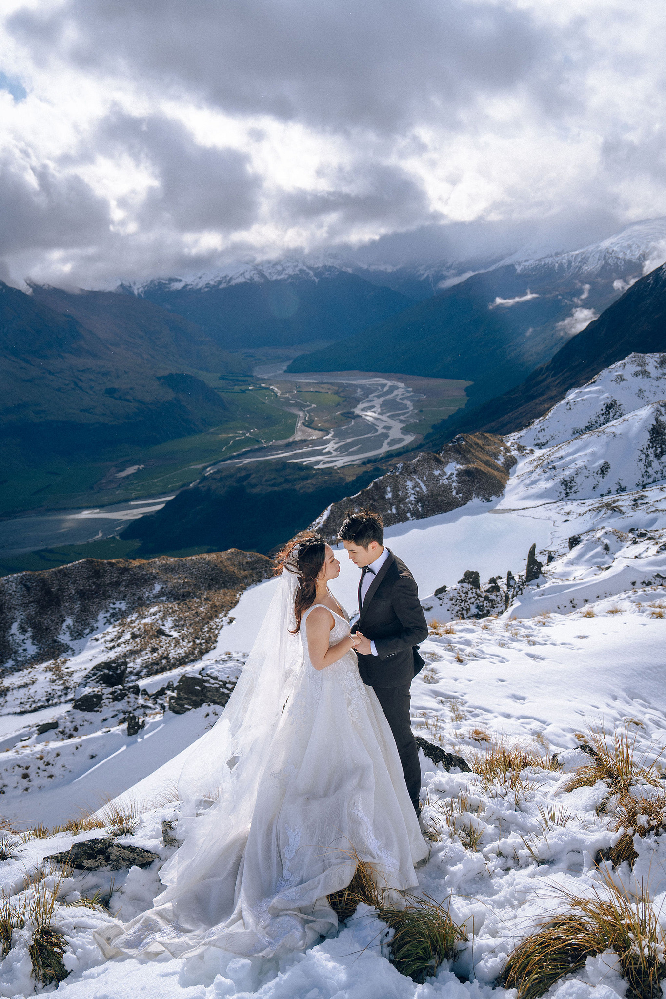 New Zealand Pre-Wedding Photoshoot | Lake Wakatipu, Alta Tarns, Coromandel Peak to Mount Cook at Alta Tarns pre-wedding photo