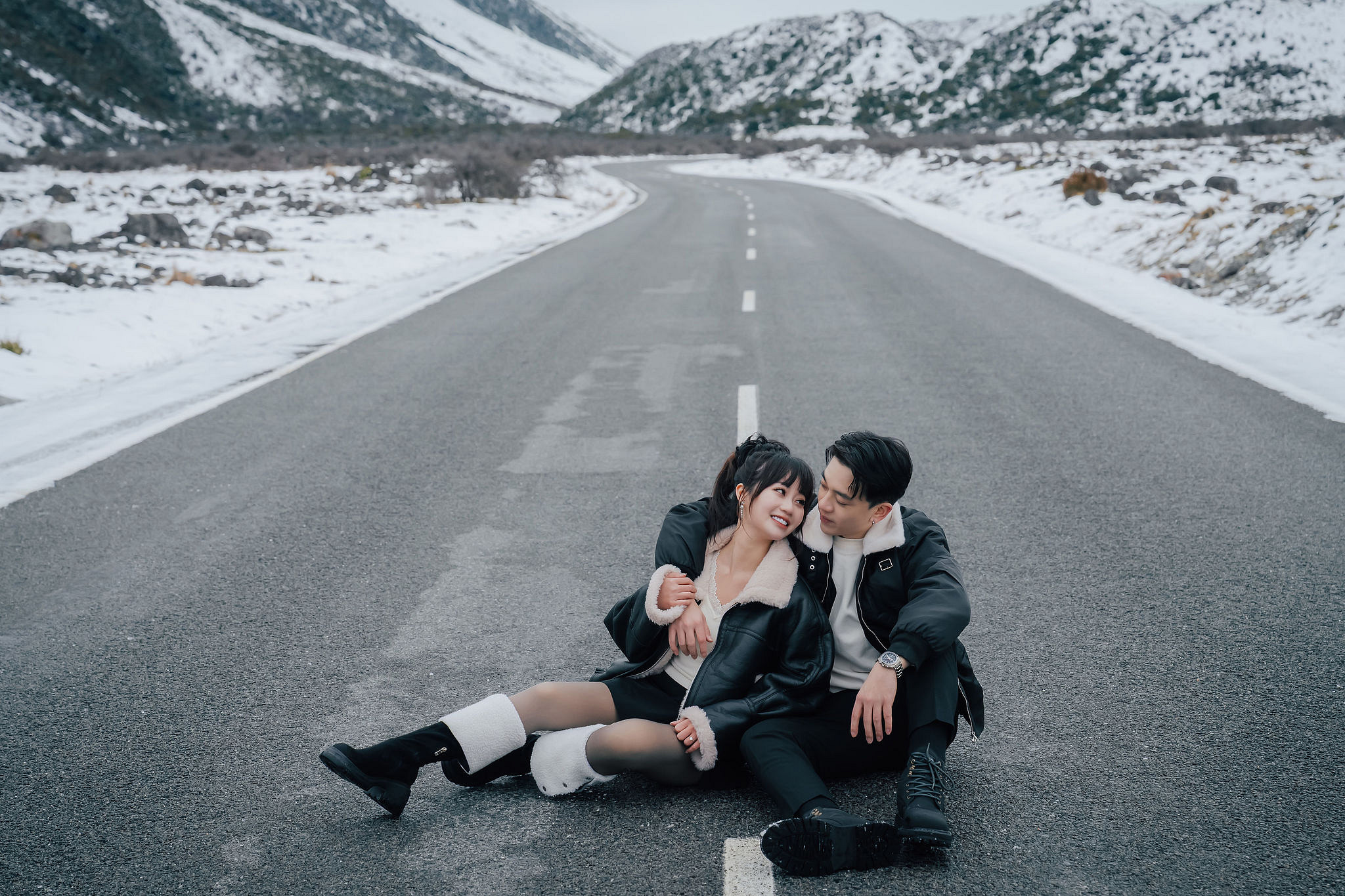 New Zealand Pre-Wedding Photoshoot | Lake Wakatipu, Fog Peak, Lake Tekapo, Glacier & Mount Cook National Park at Mount Cook National Park pre-wedding photo