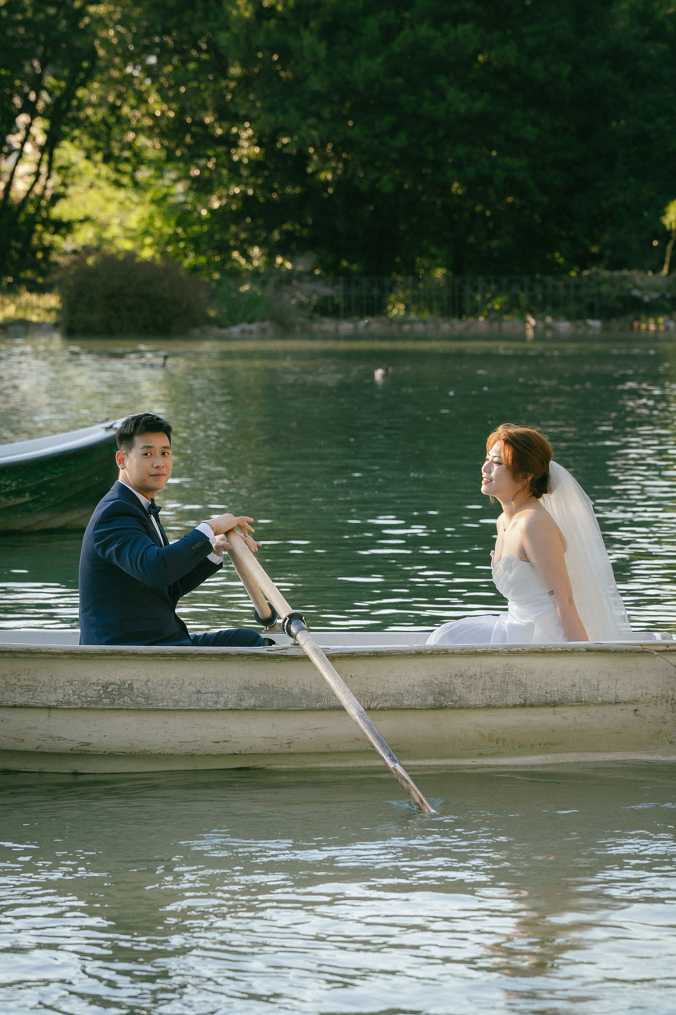 Rome Pre-Wedding Photoshoot | Rome Streets, Capitoline Hill, Basilica of St. Anthony, Villa Borghese & Giardino di Sant’Alessio at Villa Borghese pre-wedding photo
