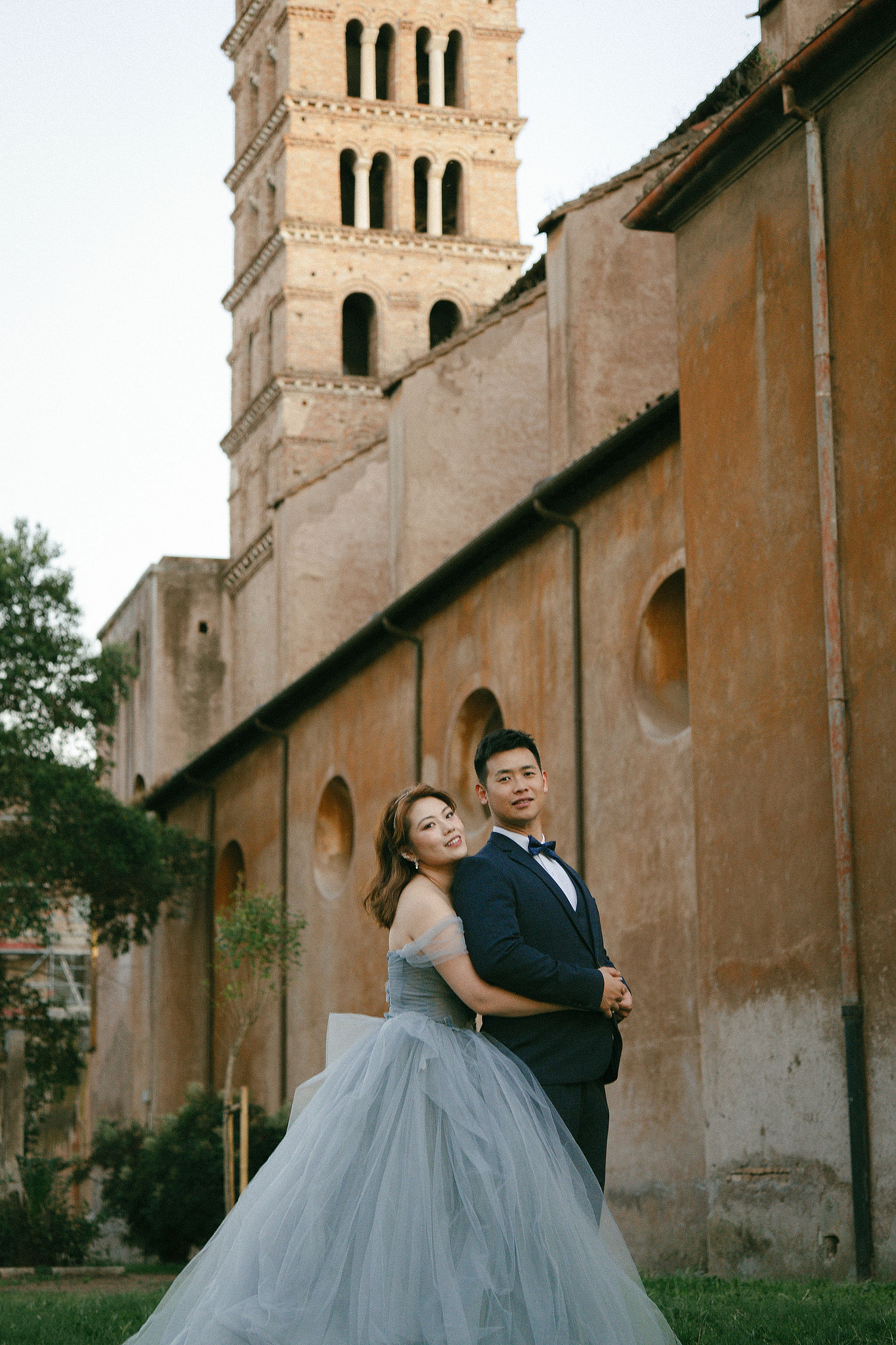 Rome Pre-Wedding Photoshoot | Rome Streets, Capitoline Hill, Basilica of St. Anthony, Villa Borghese & Giardino di Sant’Alessio at Giardino di Sant’Alessio pre-wedding photo