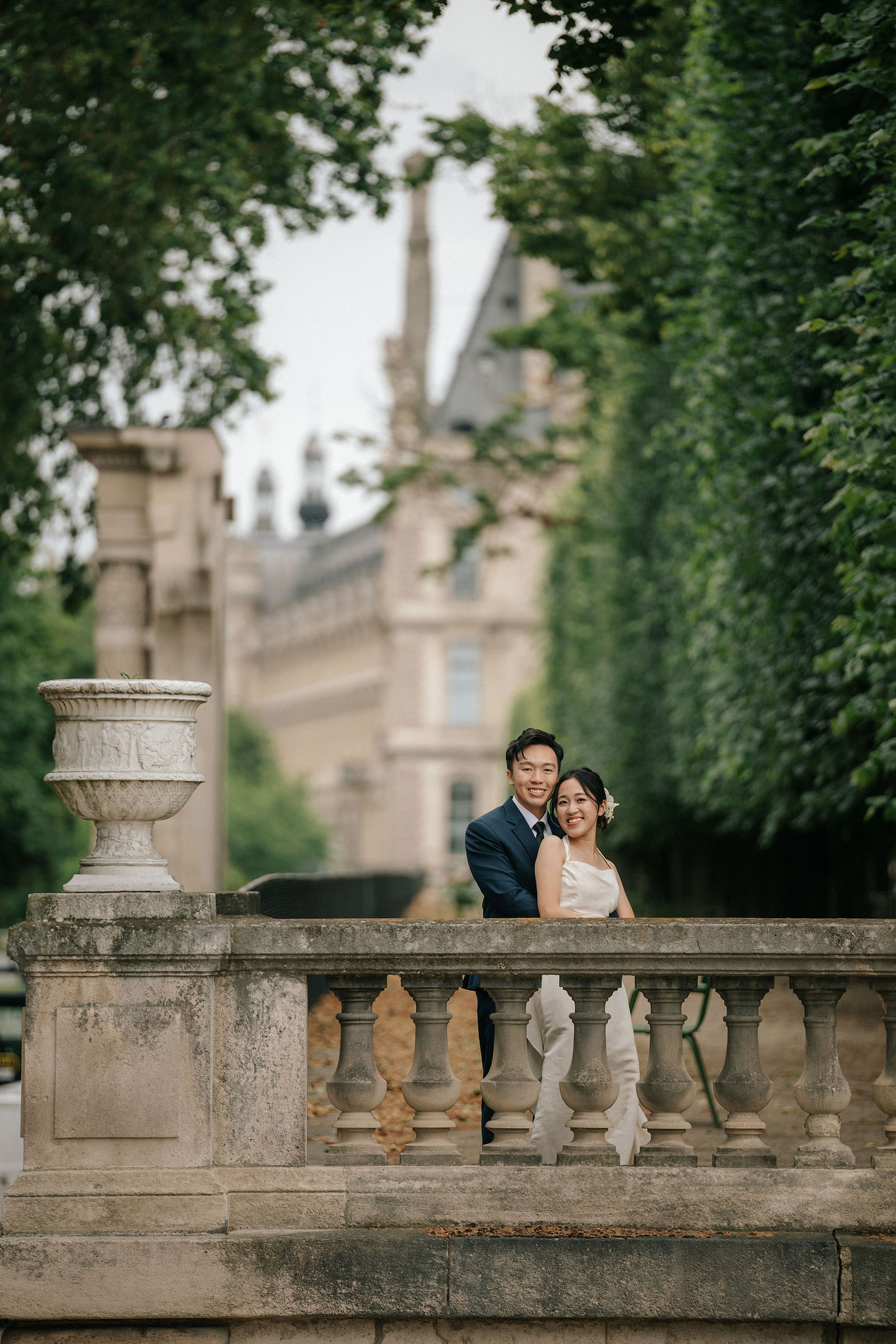 Paris Pre-Wedding Photoshoot | Place du Trocadéro, Bir-Hakeim Bridge, Louvre Pyramid, Tuileries Garden & Montmartre at Tuileries Garden pre-wedding photo