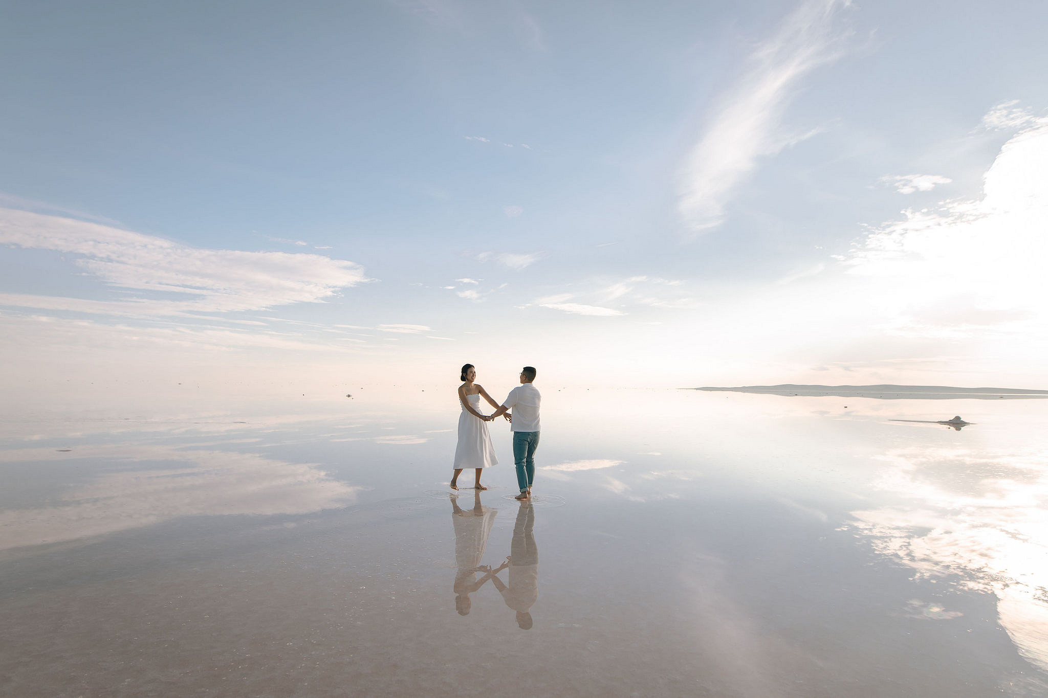 Cappadocia Pre-Wedding Photoshoot | Love Valley, Canyon, Lunar Cappadocian Hotel & Lake Tuz at Salt Lake pre-wedding photo