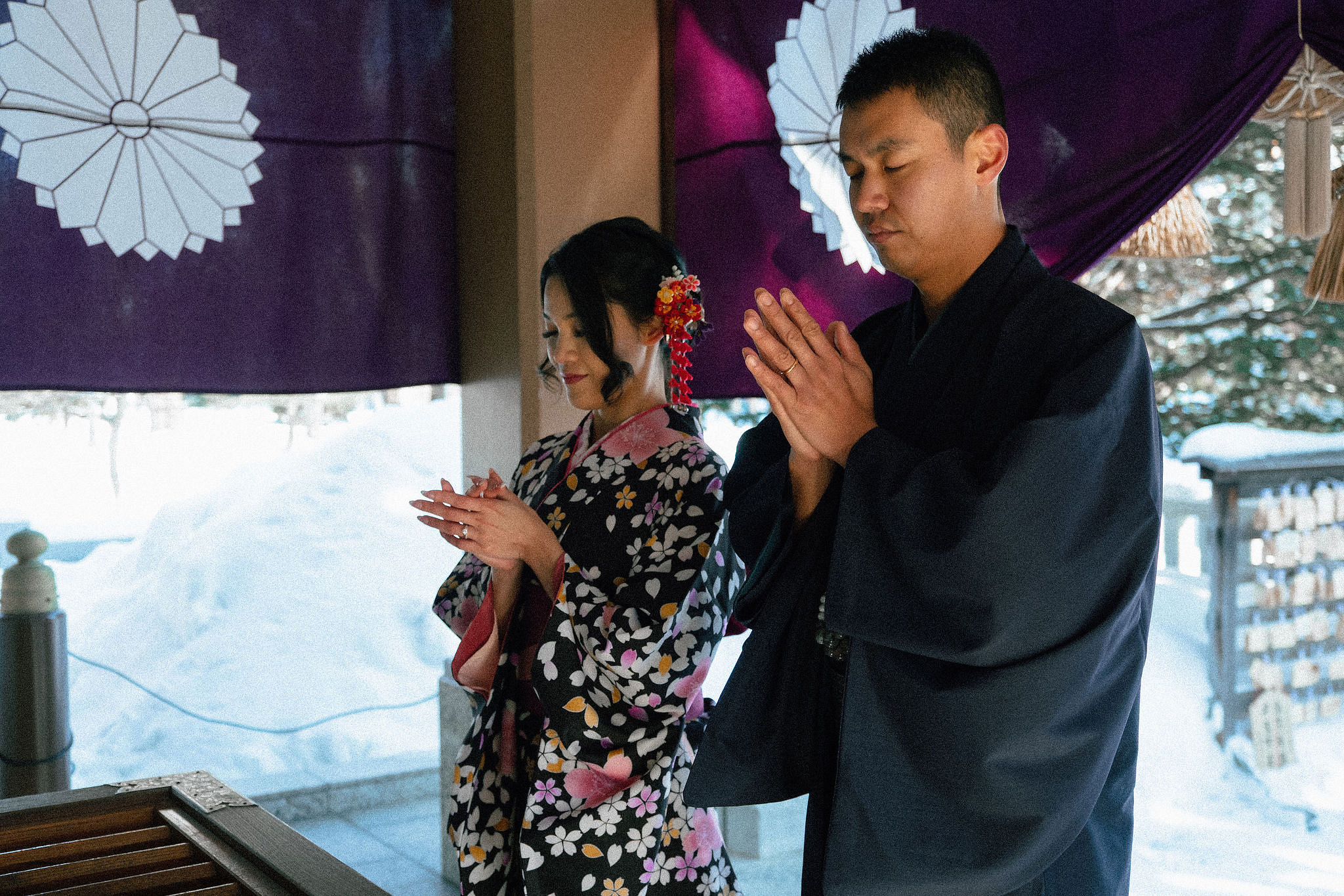 Hokkaido Pre-Wedding Photoshoot with Iyahiko Shrine, Nakajima Park, Moerenuma Park & Otaru Canal at Yahiko Shrine pre-wedding photo
