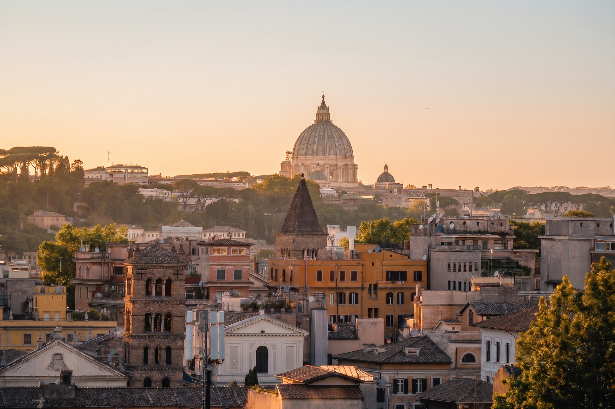 Rome Pre-Wedding Photoshoot | Rome Streets, Capitoline Hill, Basilica of St. Anthony, Villa Borghese & Giardino di Sant’Alessio at Giardino di Sant’Alessio pre-wedding photo
