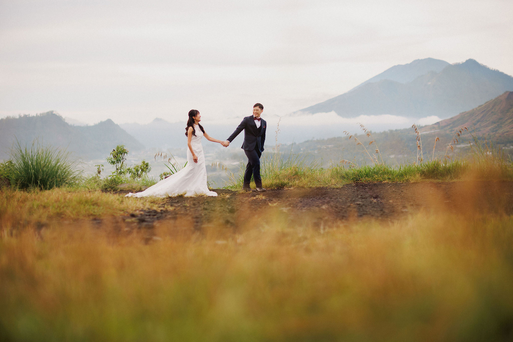 Bali Pre-Wedding Photoshoot | Pinggan Village, Sawangan Beach, Twin Cliff Valley & Malini Uluwatu at Pinggan Village   pre-wedding photo