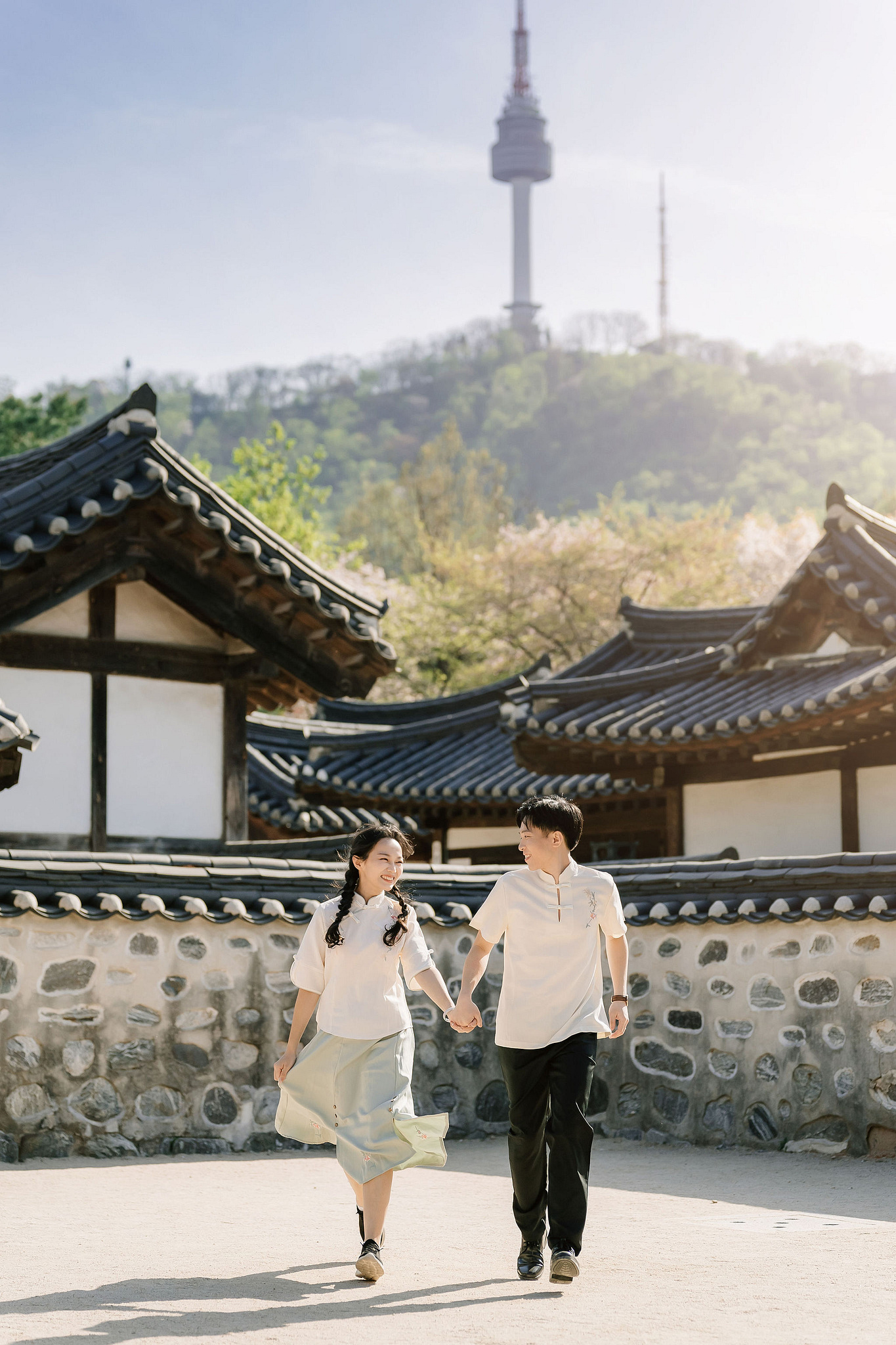 Seoul Pre-Wedding Photoshoot | Seoul Forest, Namsan Tower & Namsangol Hanok Village at Namsangol Hanok Village pre-wedding photo