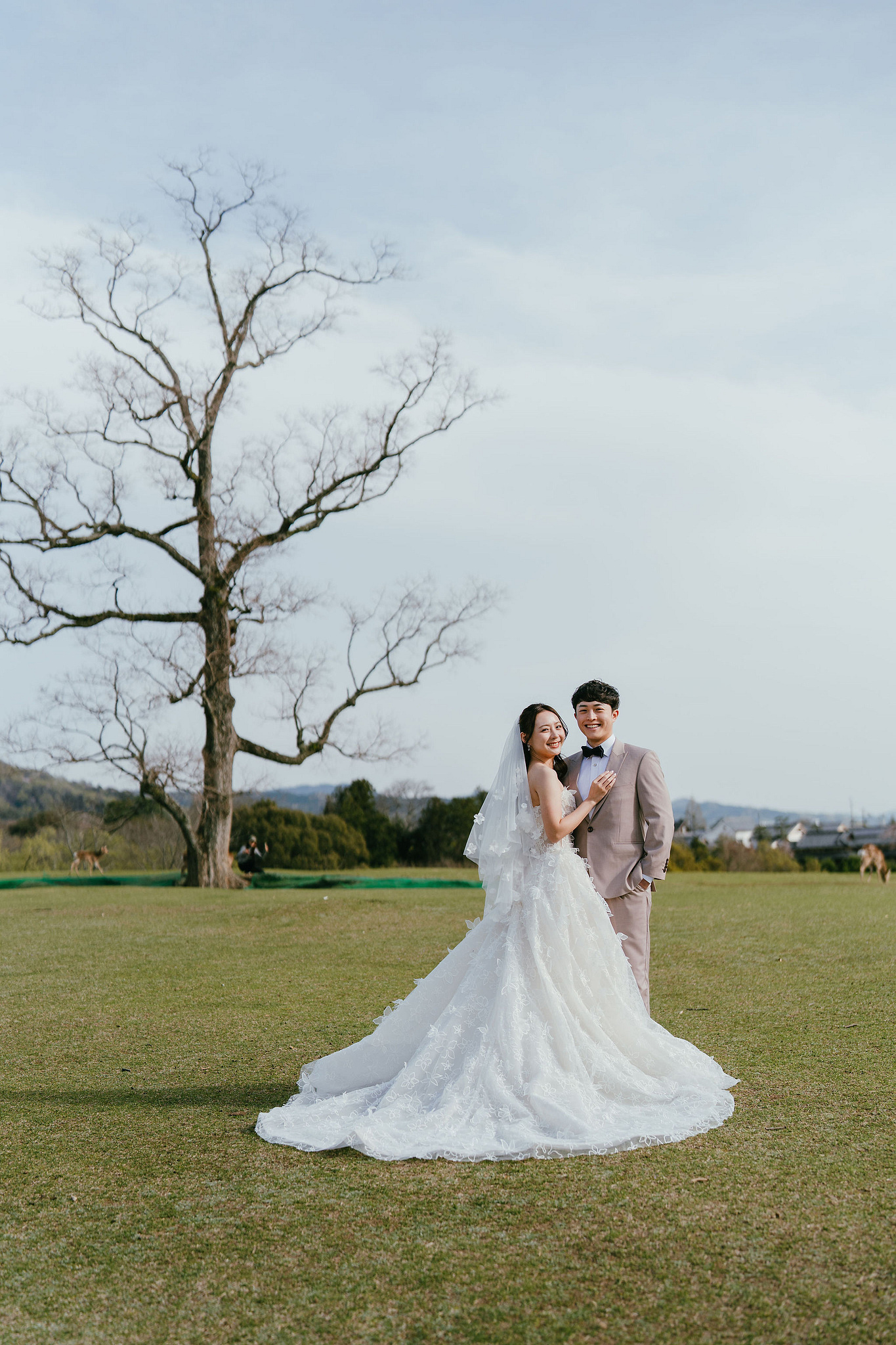 Kyoto Pre-Wedding Photoshoot | Fushimi Inari, Nara Deer Park & Mt. Wakakusa at Mt. Wakakusa pre-wedding photo