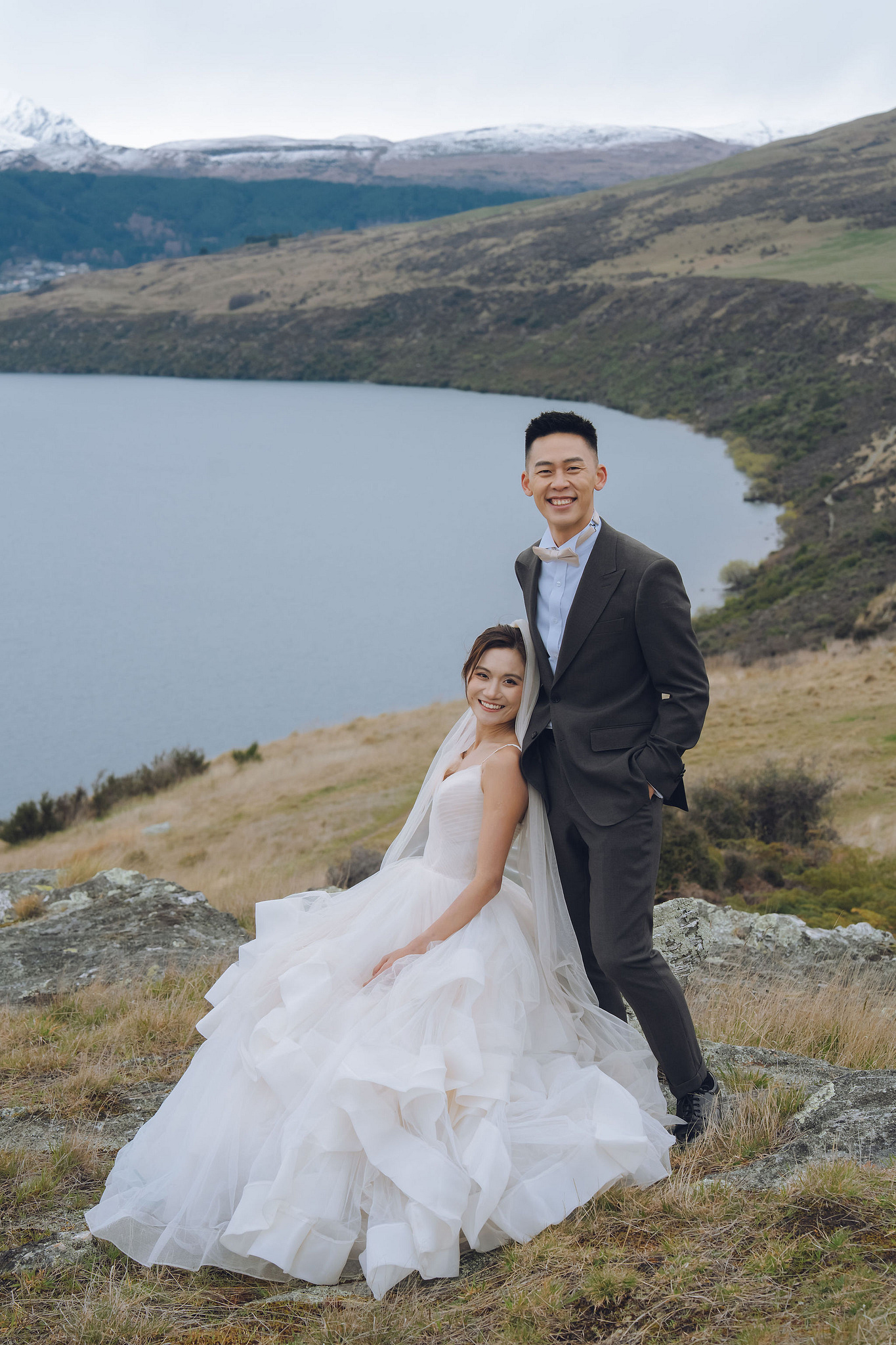 New Zealand Pre-Wedding Photoshoot | Queenstown, Lake Wakatipu, Skippers Canyon & Arrowtown at Lake Wakatipu pre-wedding photo