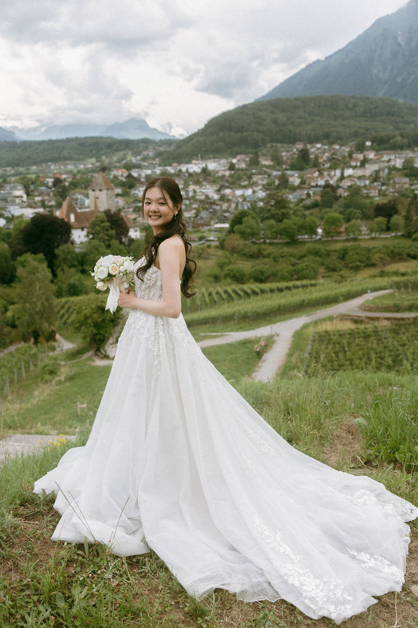 Switzerland Pre-Wedding Photoshoot | Spiez at Spiez pre-wedding photo