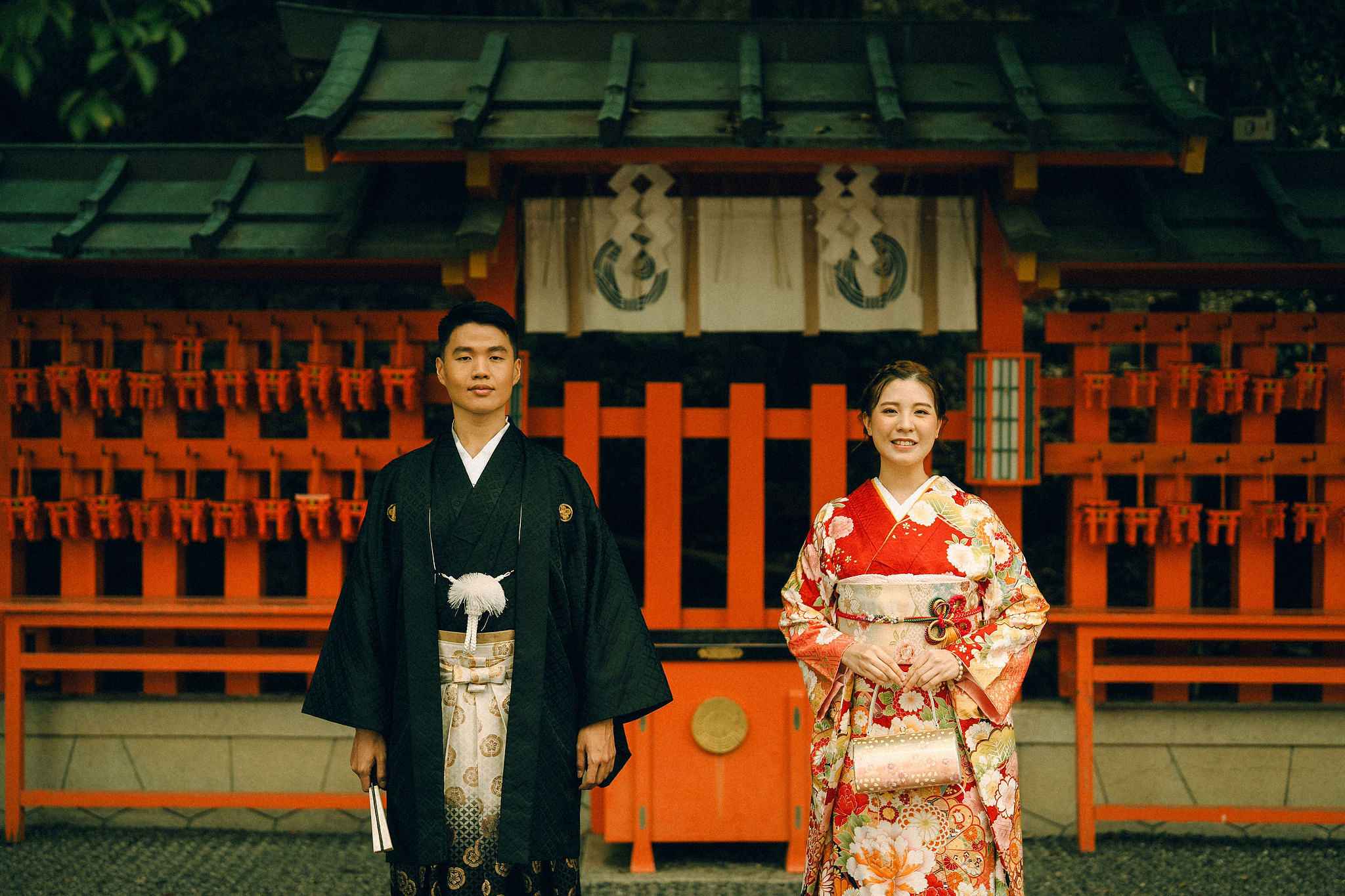 Kyoto Pre-Wedding Photoshoot | Fushimi Inari, Gion & Nara Park at Fushimi Inari Taisha pre-wedding photo