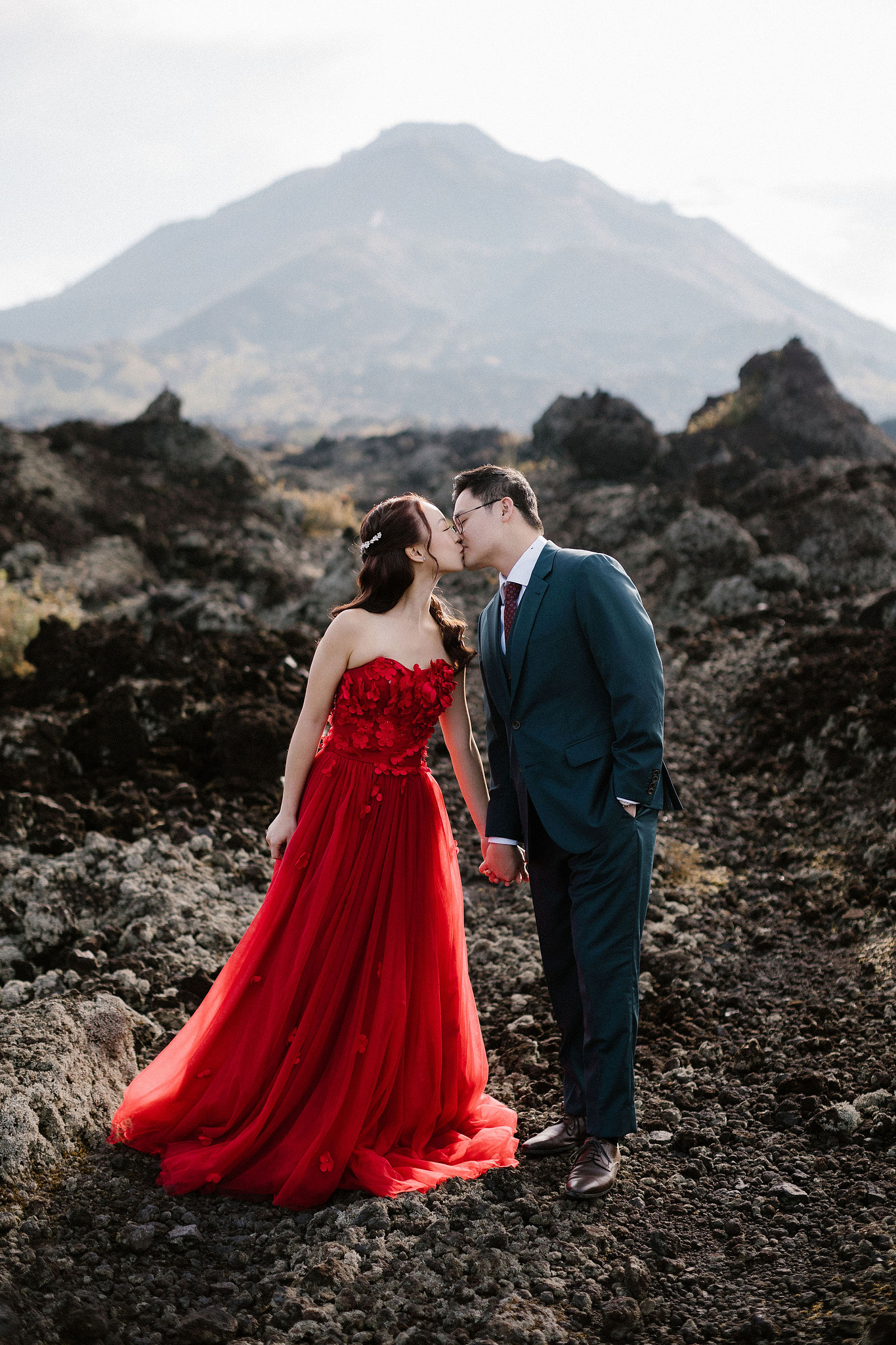 Bali Pre-Wedding Photoshoot | Pinggan Village, Lava Fields, Twin Cliff Valley & Beach at Lava Fields   pre-wedding photo